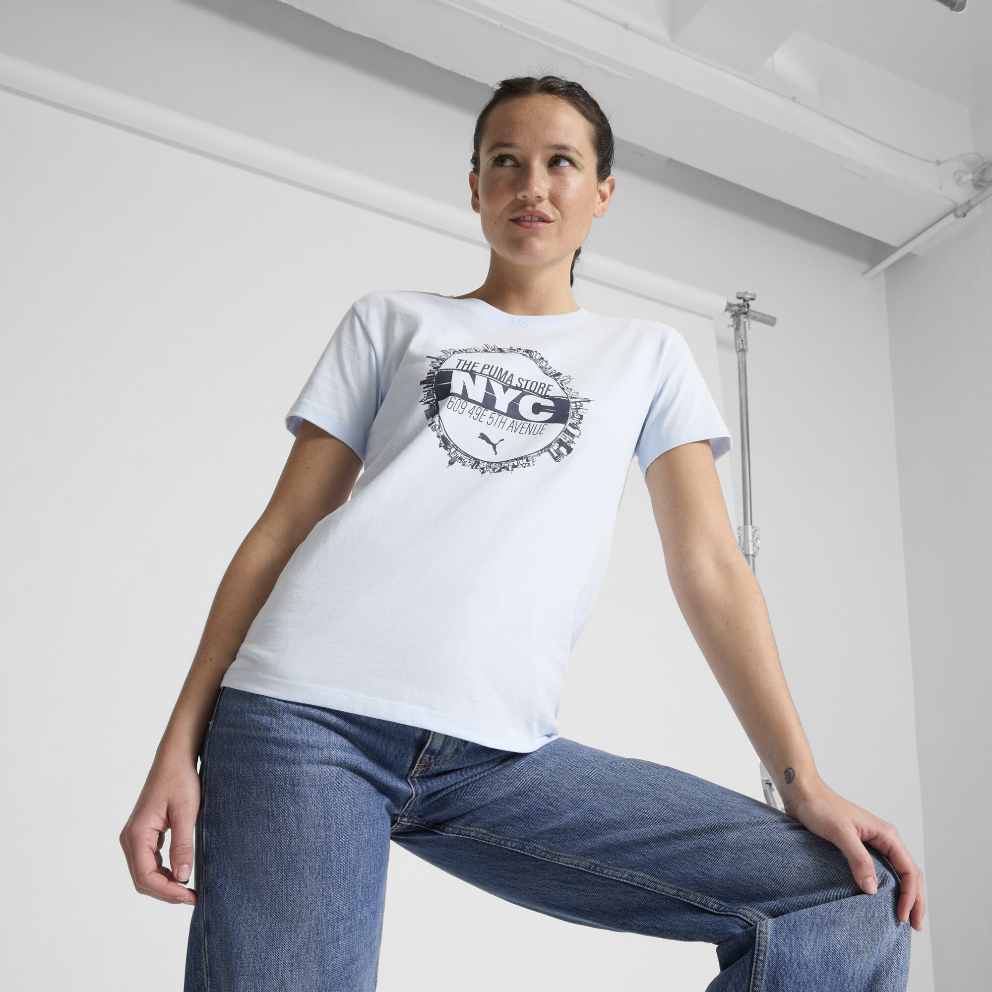 PUMA GRAPHICS NYC SKYLINE WOMEN'S T-SHIRT
