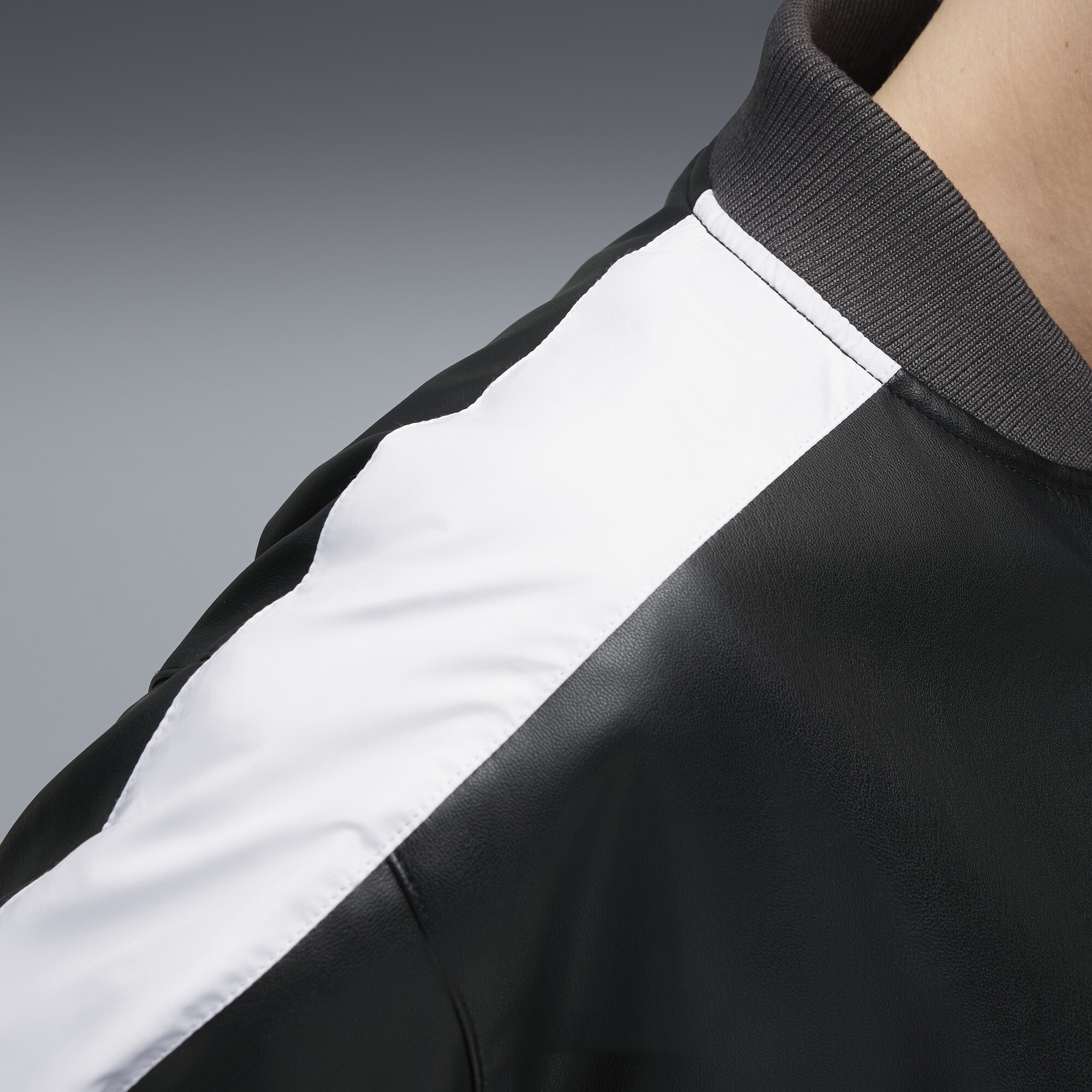 PUMA T7 bomberjack voor Dames, Zwart, Maat XXS thumbnail 4