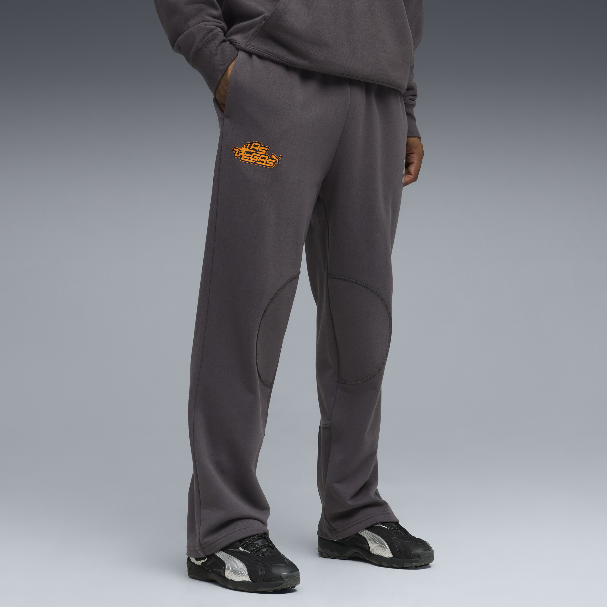 Puma Lv Relaxed Sweatpants Men In Gray