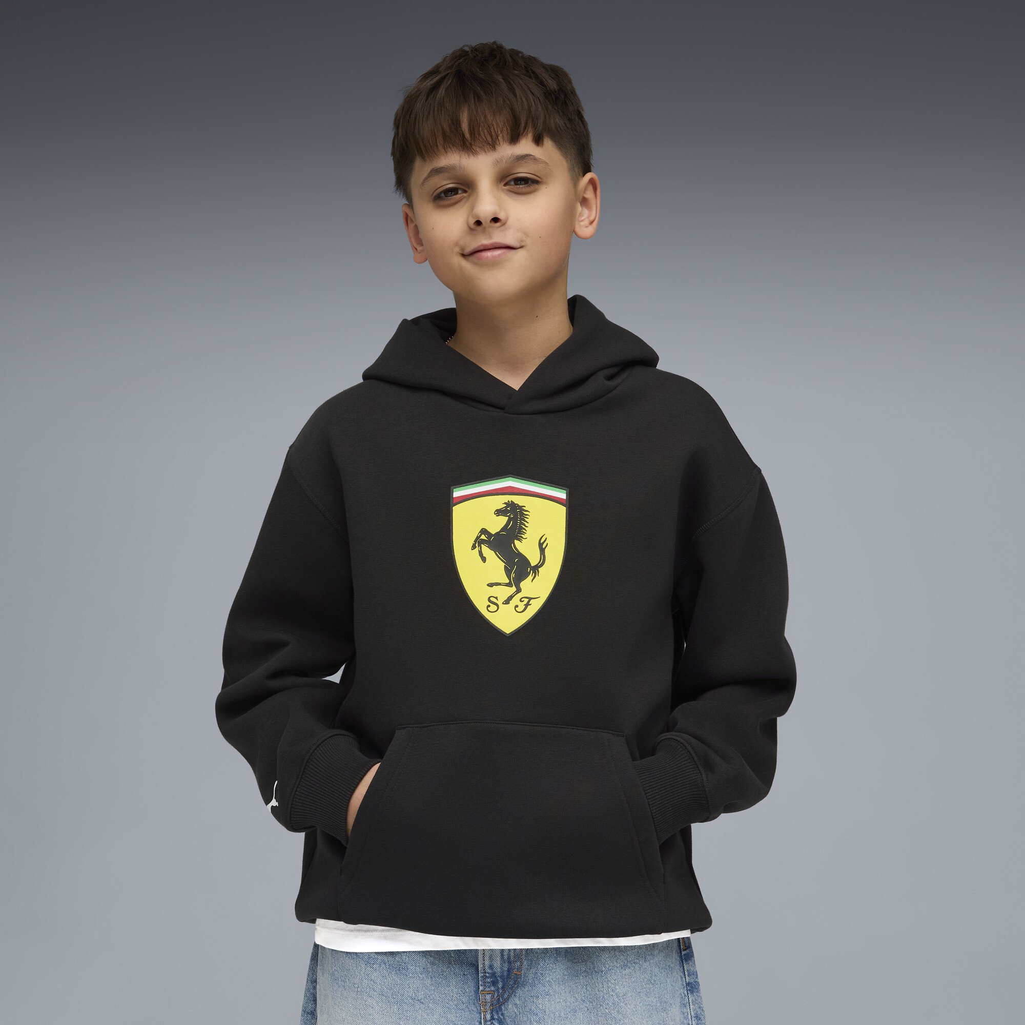 PUMA Scuderia Ferrari hoodie met gekleurd schild, Zwart, Maat 13-14Y thumbnail 5