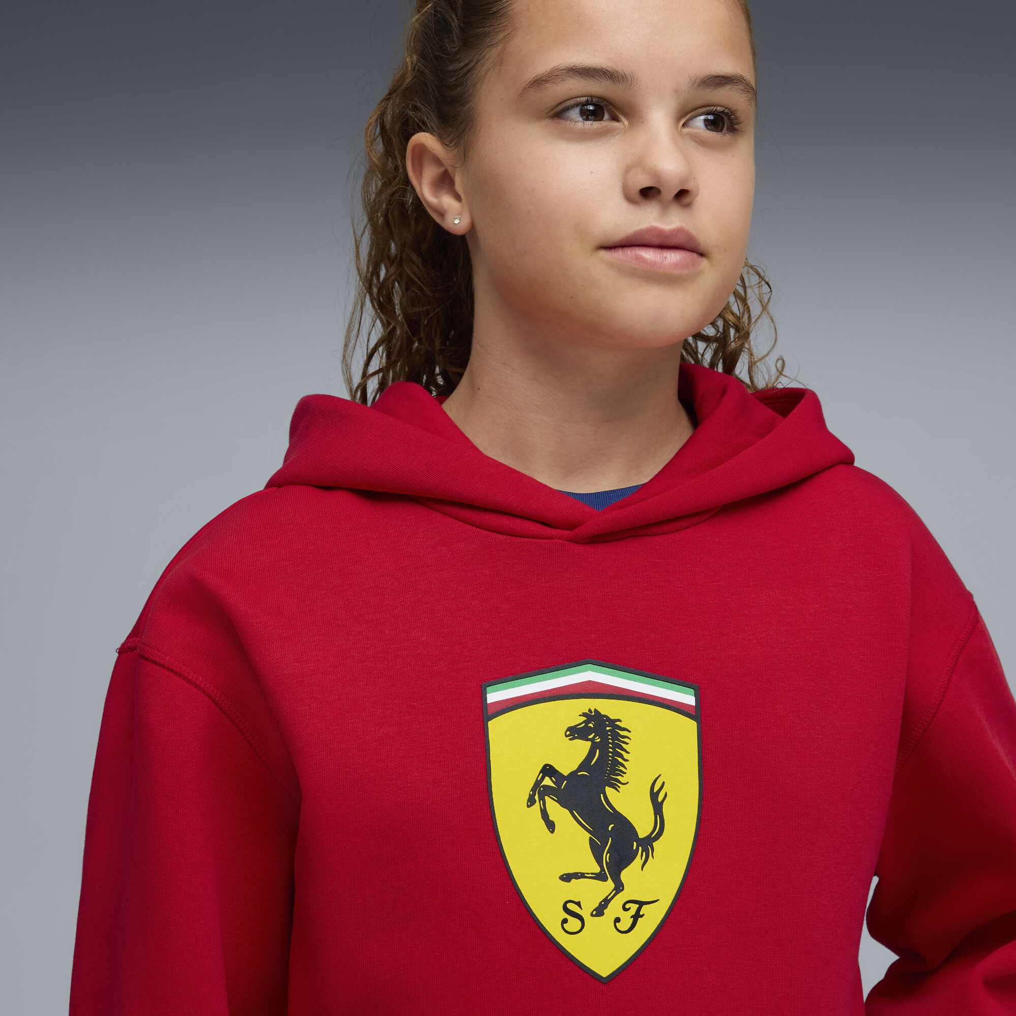 PUMA Scuderia Ferrari hoodie met gekleurd schild, Rood, Maat 5-6Y thumbnail 4