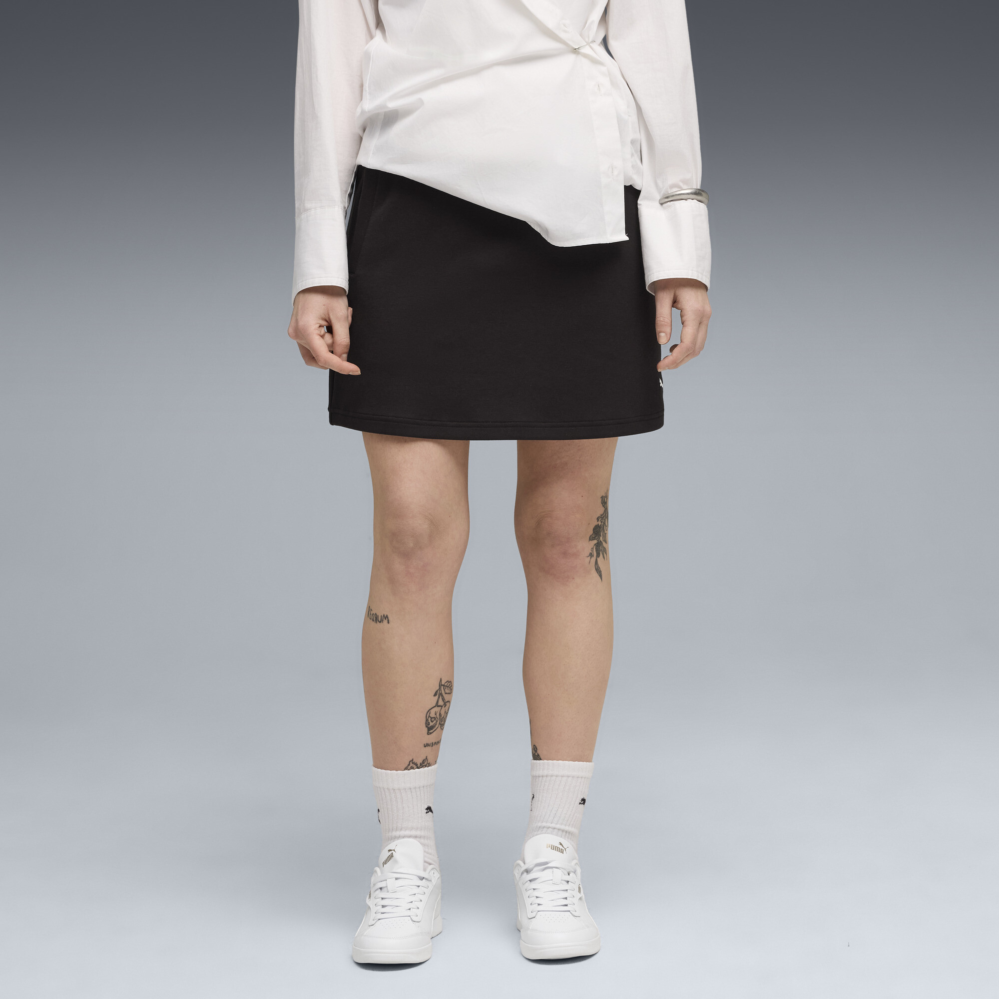Puma Ess 5 Skirt Women In Black