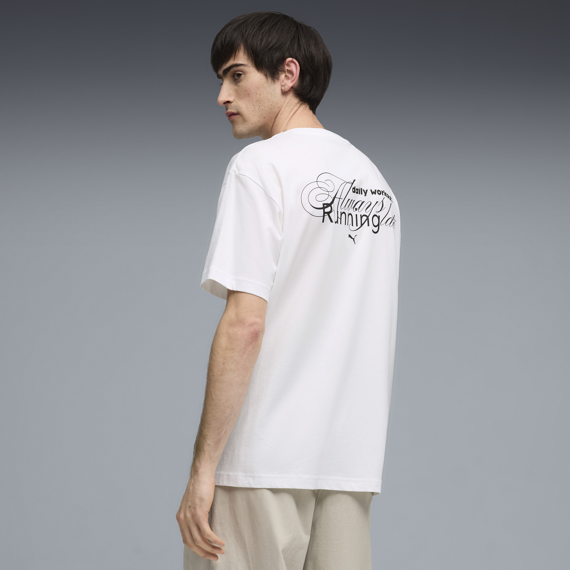 PUMA Relaxed T-shirt met grafische slogan voor Heren, Wit, Maat S thumbnail 5