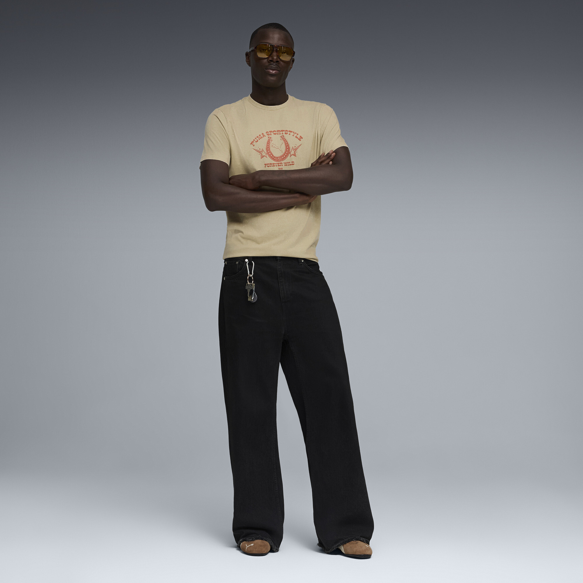 PUMA Verwassen T-shirt met retro-afbeelding voor Heren, Beige/Grijs, Maat L thumbnail 4