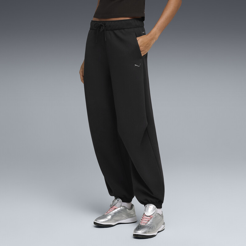 

Women's PUMA TECH SENSE Relaxed Jogger Pants