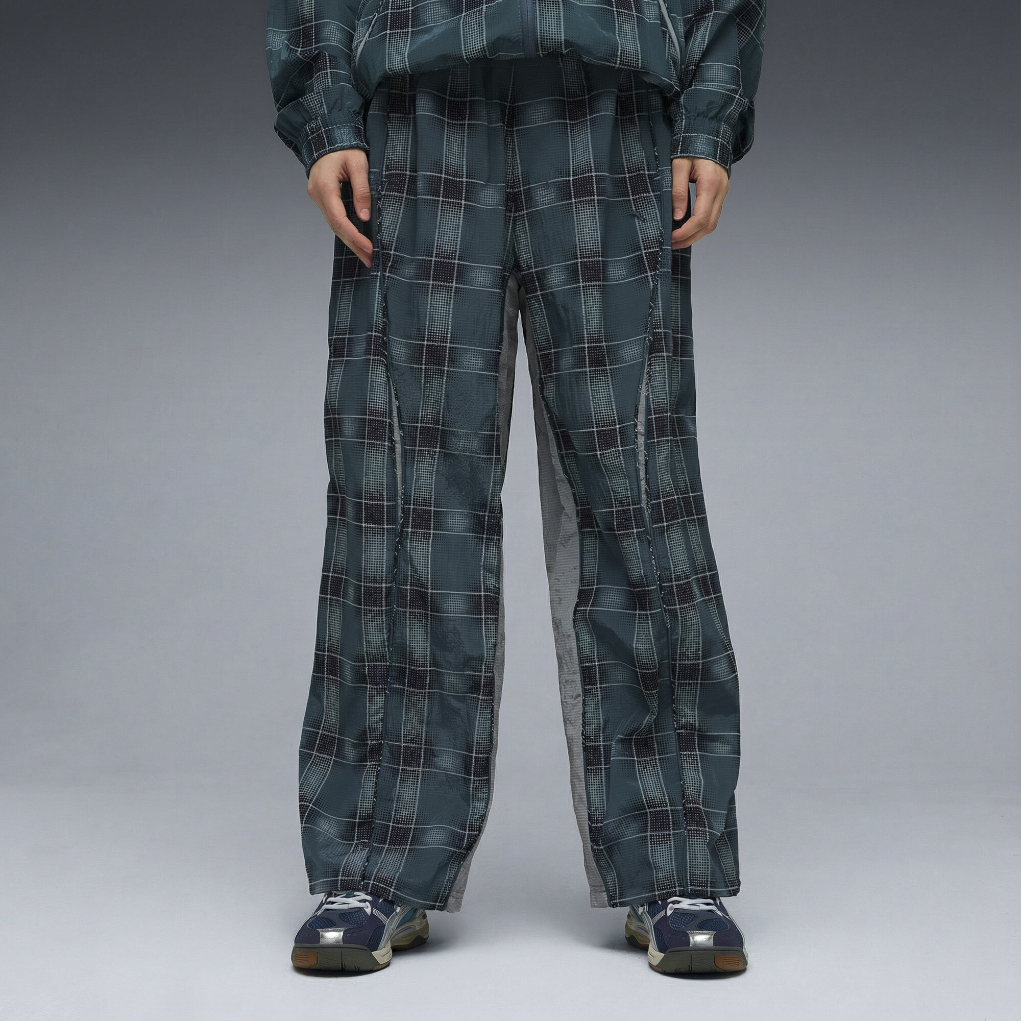 PUMA CLRT relaxte uniseks broek met print, Grijs, Maat M thumbnail 4