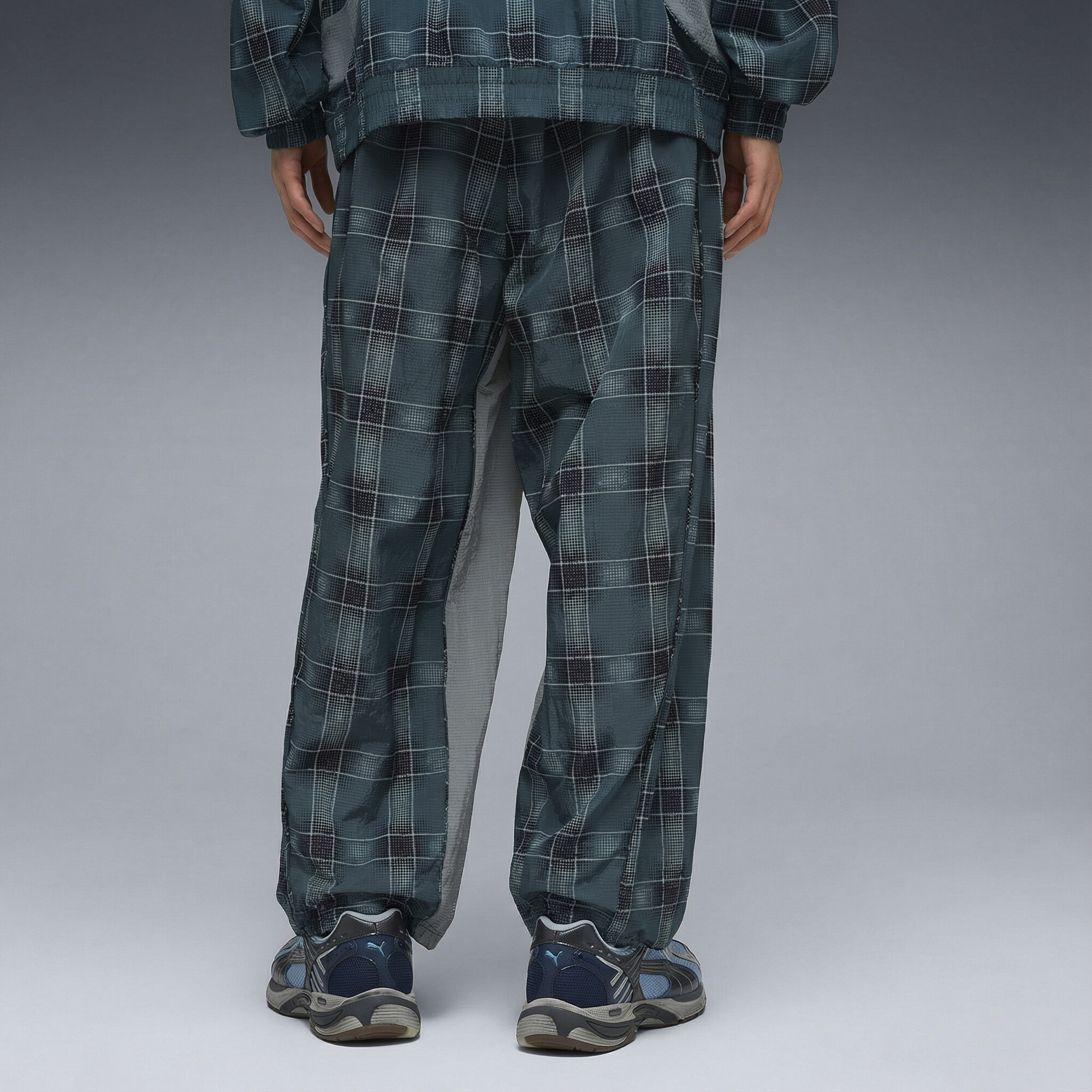 PUMA CLRT relaxte uniseks broek met print, Grijs, Maat M thumbnail 3