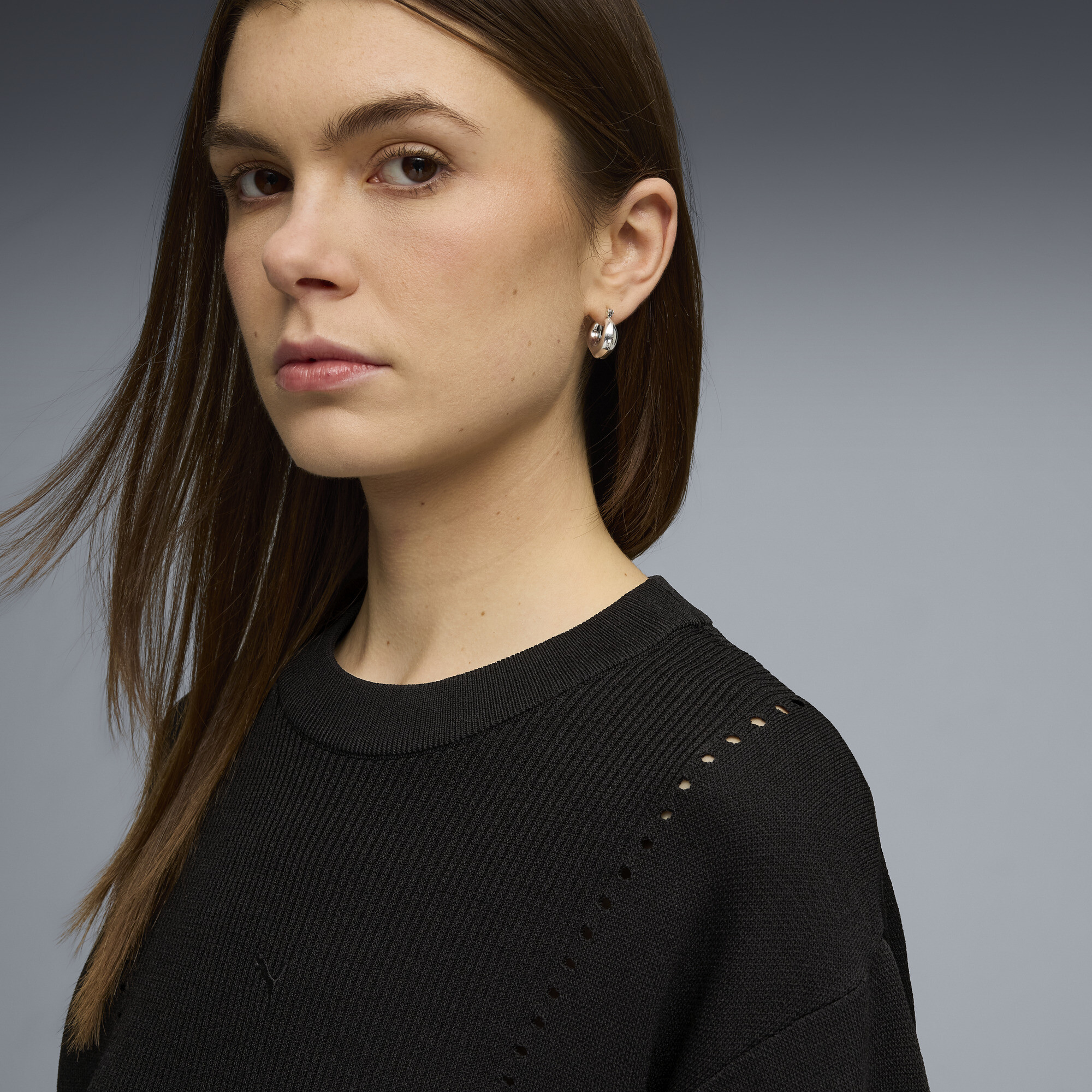 PUMA CLRT gebreid relaxed uniseks T-shirt, Zwart, Maat S thumbnail 4