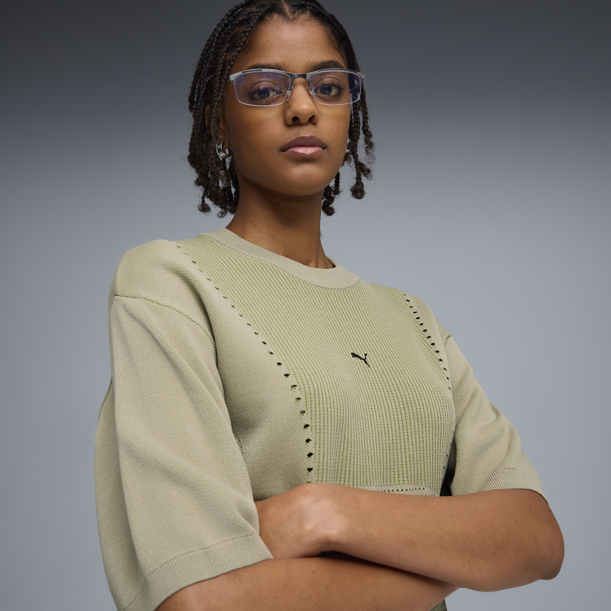 PUMA CLRT gebreid relaxed uniseks T-shirt, Beige/Grijs, Maat S thumbnail 7