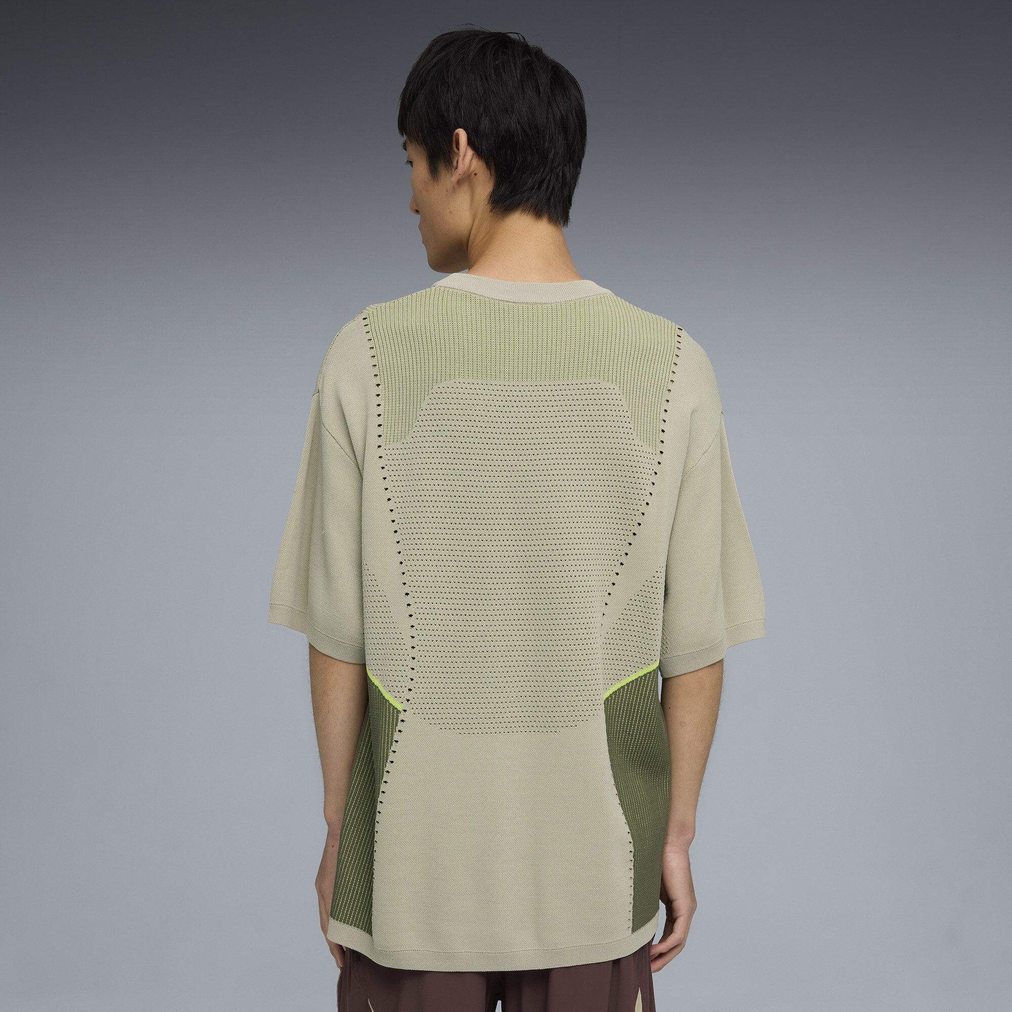 PUMA CLRT gebreid relaxed uniseks T-shirt, Beige/Grijs, Maat S thumbnail 5