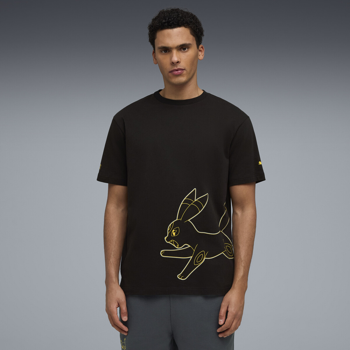 PUMA x POKÉMON Relaxed Graphic T-Shirt Men in Black, Medium