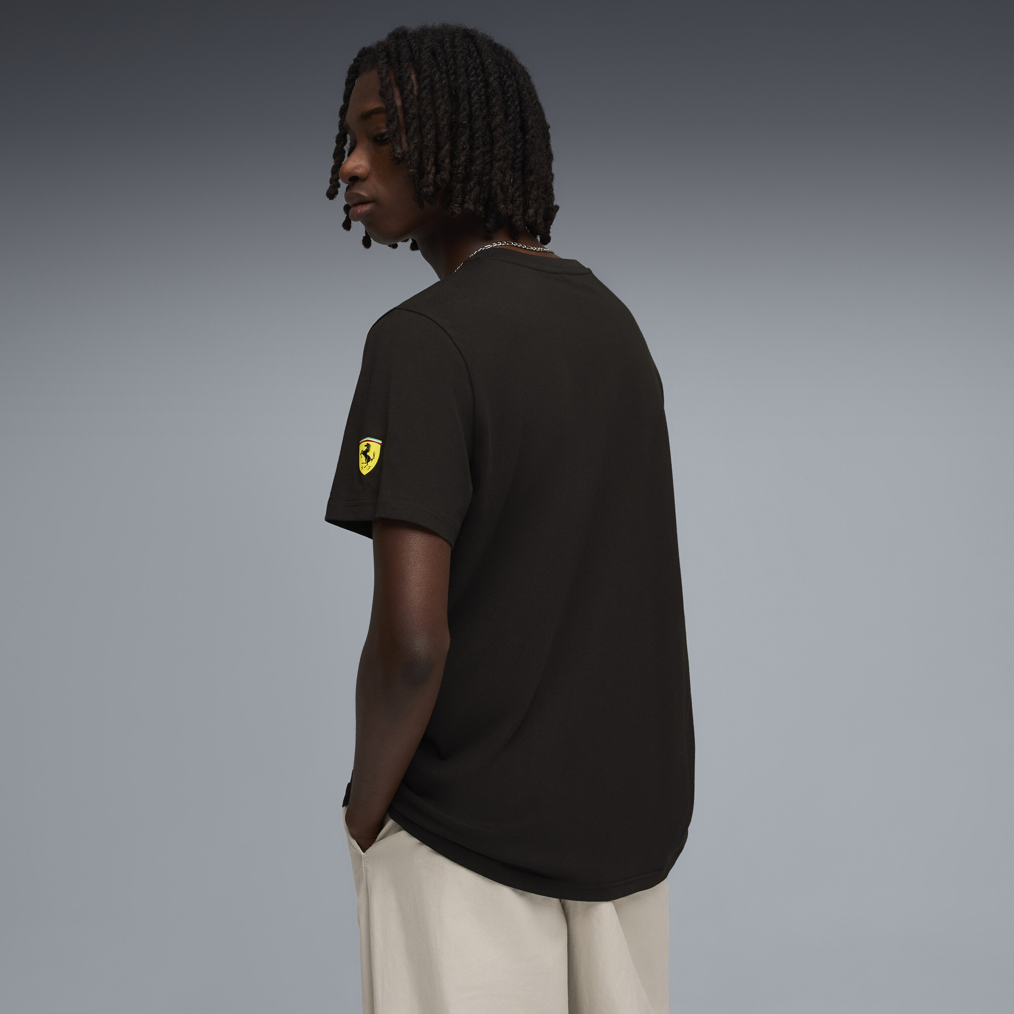 PUMA Scuderia Ferrari T-shirt met tonaal schild voor Heren, Zwart, Maat S thumbnail 3