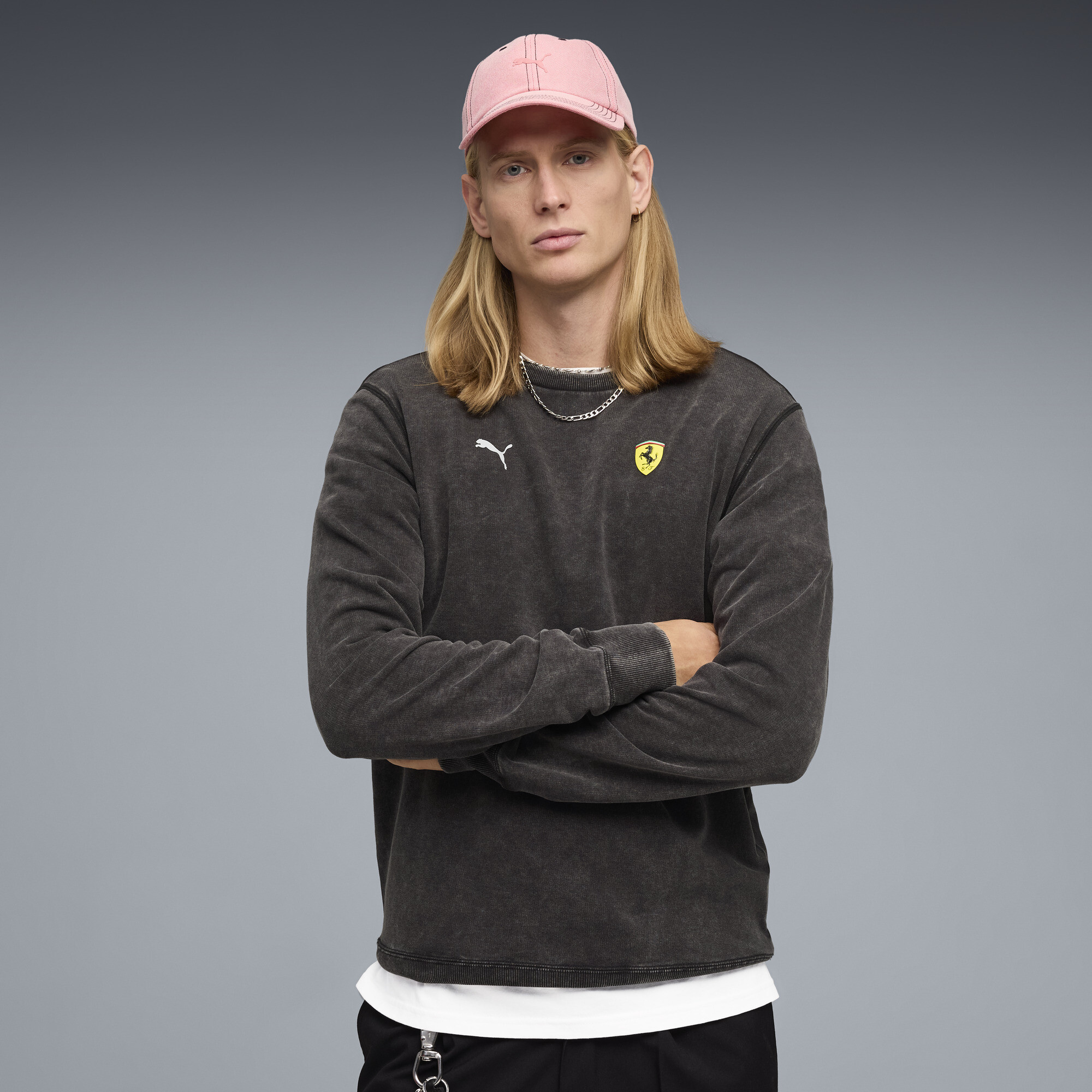 PUMA Scuderia Ferrari Men's Crew Neck Sweatshirt in Black, Size M