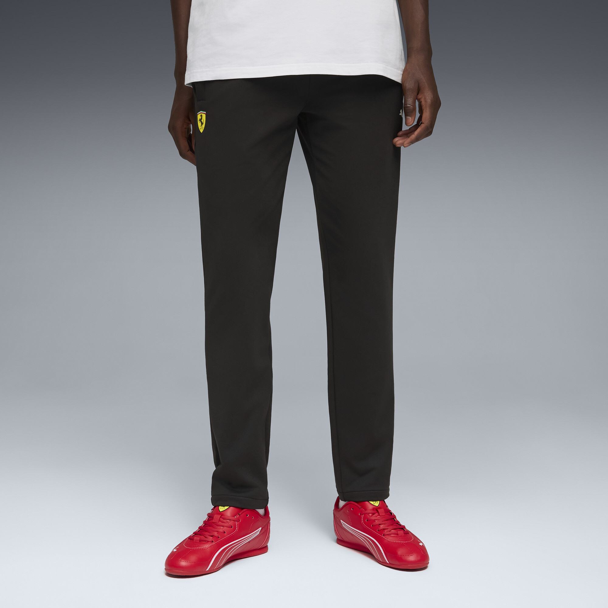 PUMA Scuderia Ferrari Cloudspun Ultra Soft Men's Pants in Black, Size S