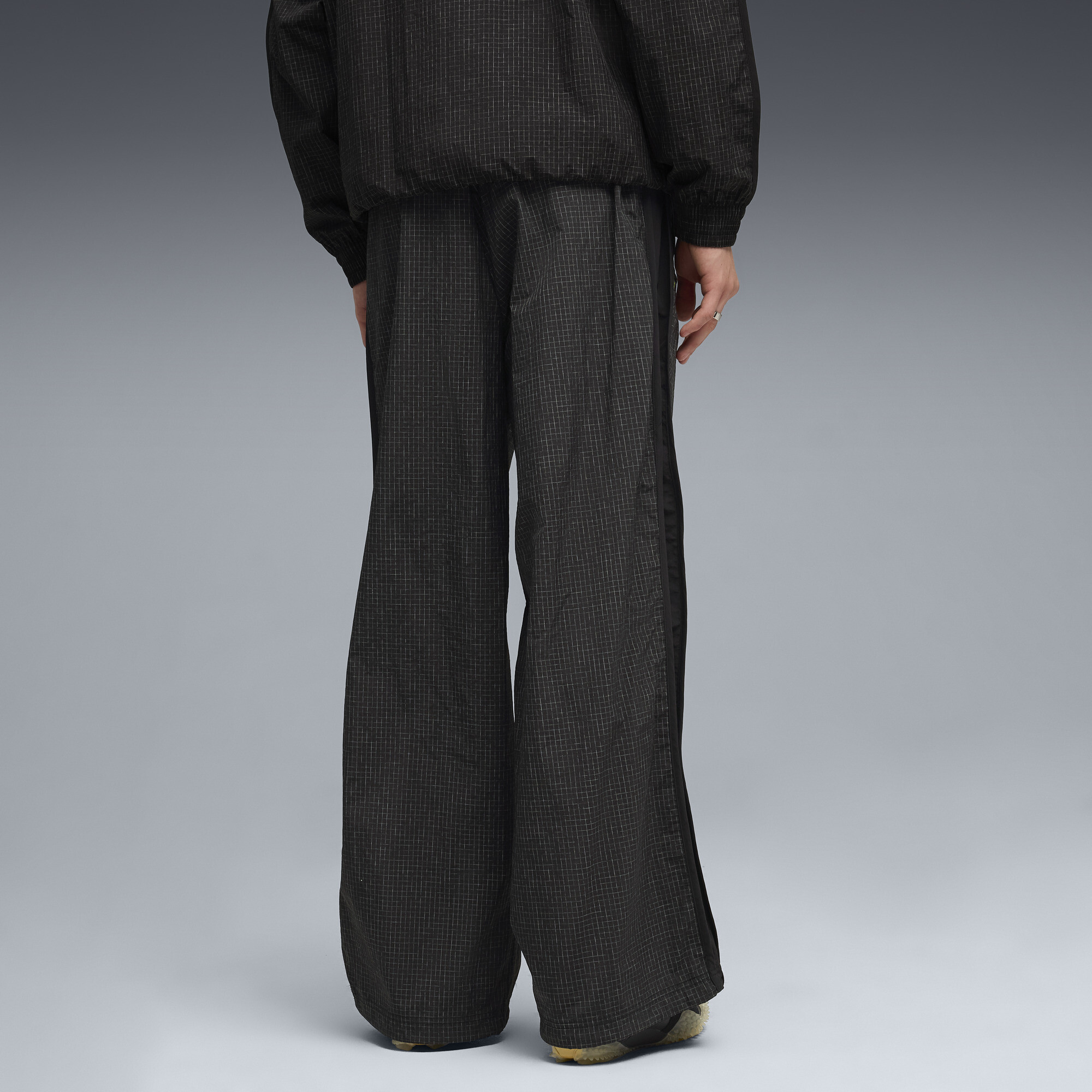 PUMA x ASTON MARTIN ARAMCO F1® TEAM Lifestyle T7 oversized broek voor Heren, Zwart, Maat M thumbnail 3