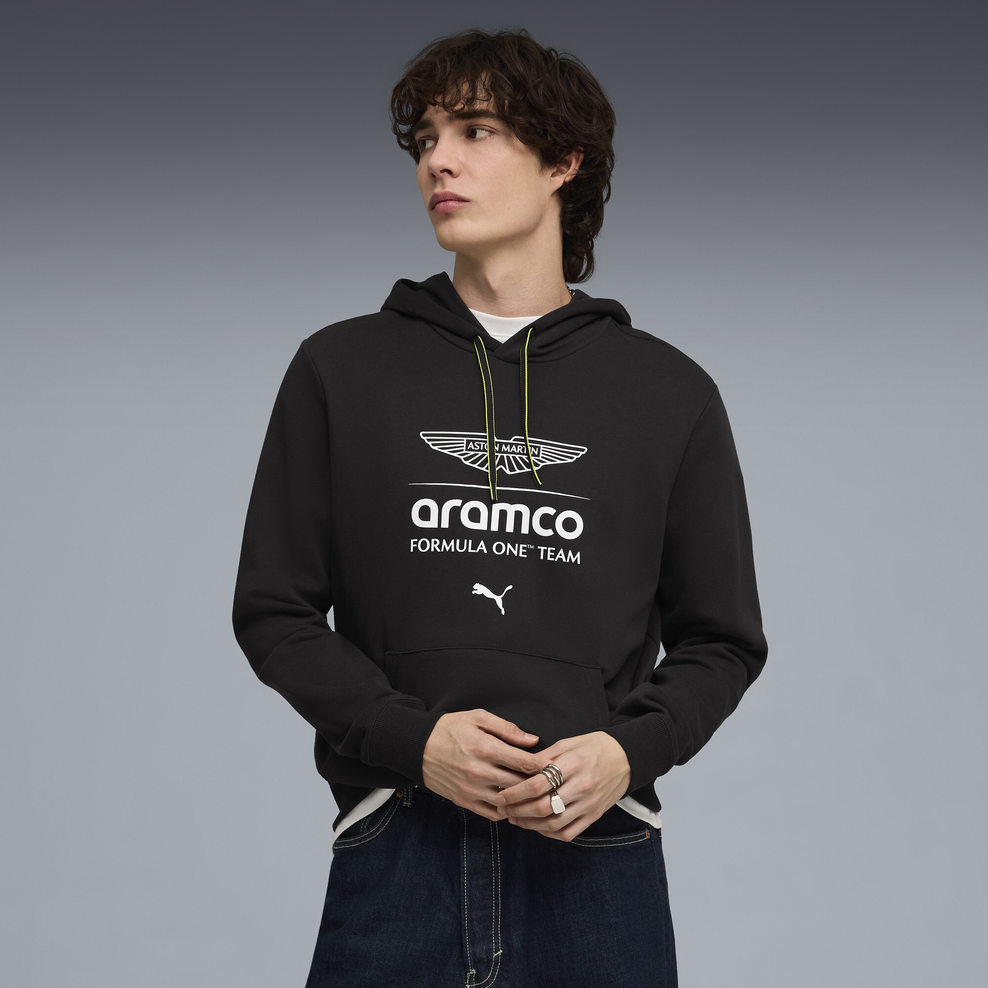 PUMA x ASTON MARTIN ARAMCO F1Â® TEAM Essentials hoodie voor Heren, Zwart, Maat M thumbnail 4