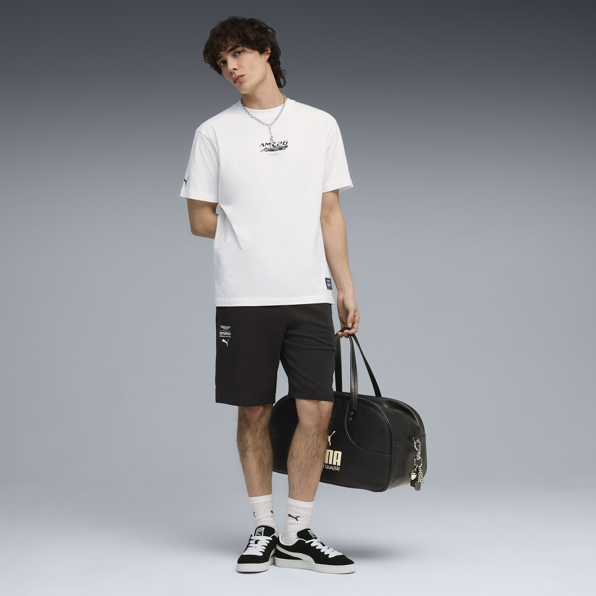 PUMA x ASTON MARTIN ARAMCO F1® TEAM Essentials short voor Heren, Zwart, Maat XL thumbnail 2