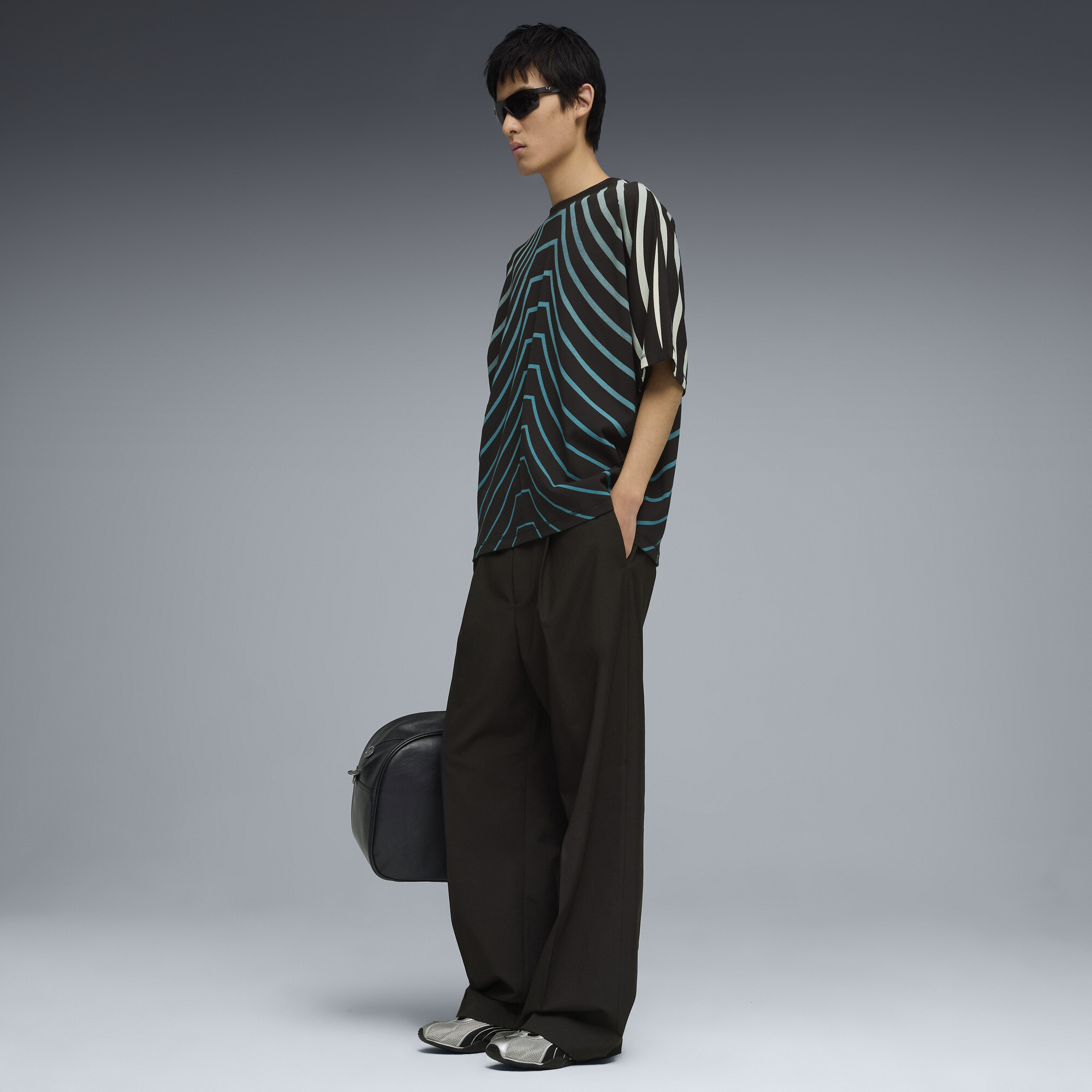 PUMA CLRT grafisch uniseks T-shirt, Zwart, Maat M thumbnail 6