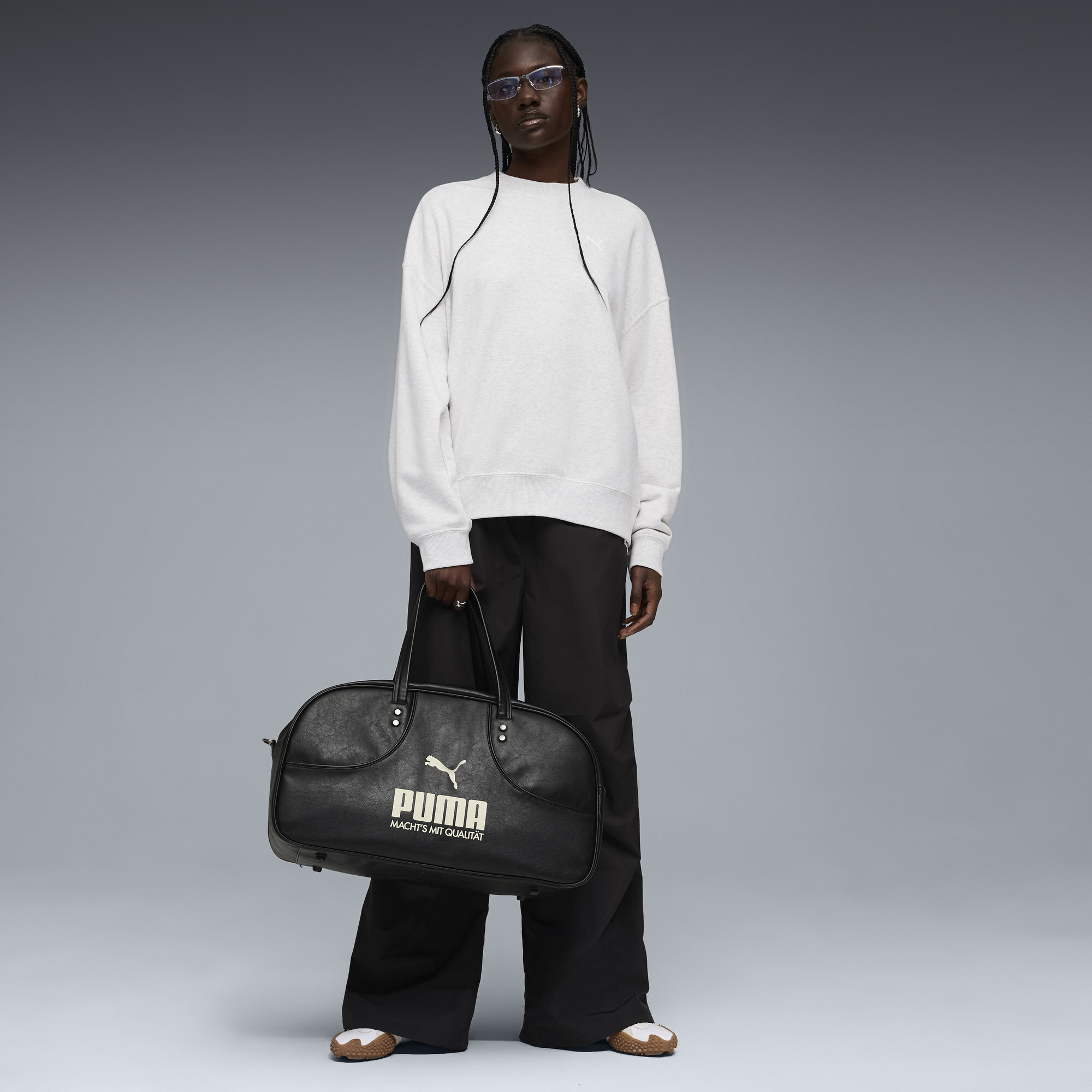 PUMA Wardrobe Essentials oversized sweatshirt voor Dames, Wit, Maat L thumbnail 4