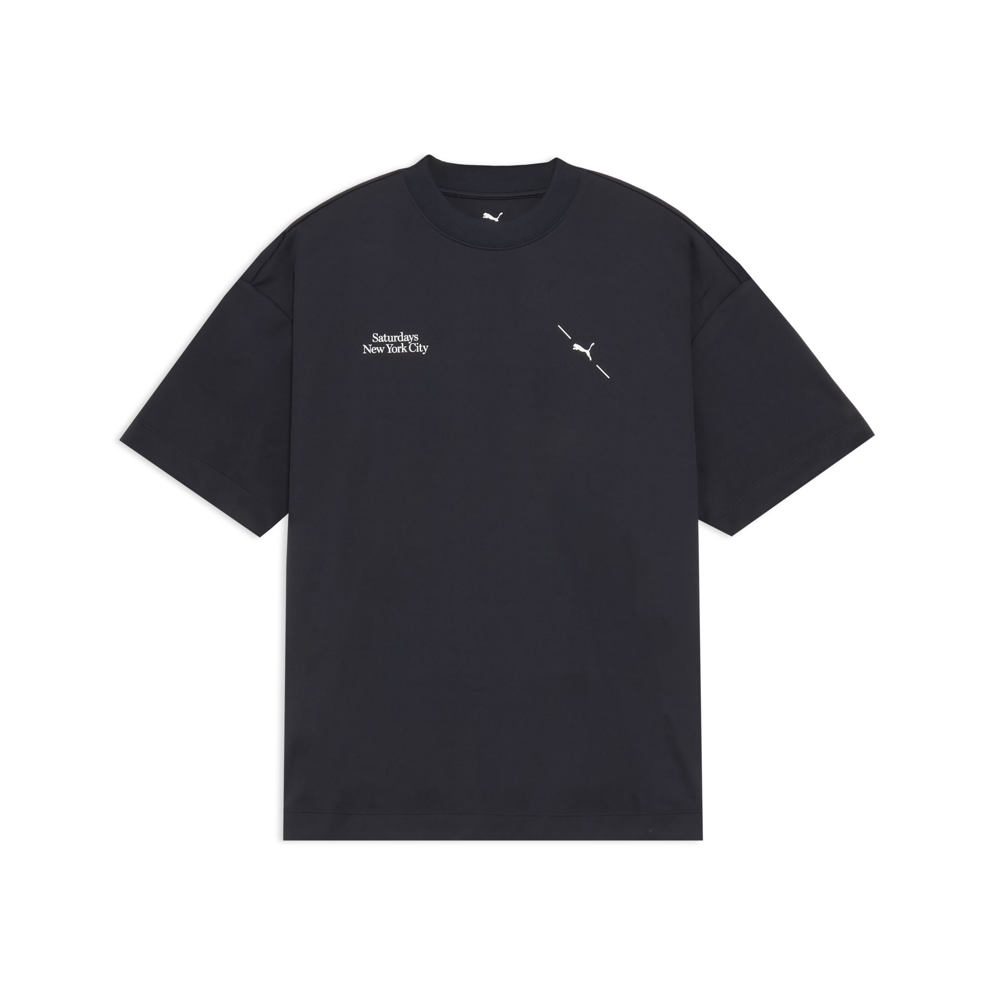 商品情報PUMA x Saturdays NYCコレクションより、半袖Tシャツが登場。このアイテムは、湿気を瞬時に吸い取り、速やかに乾く速乾機能を備えています。さらに、UVカット仕様により、有害な紫外
