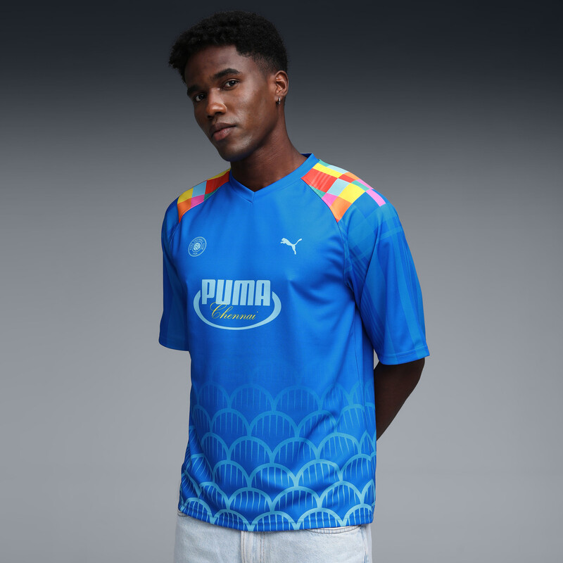 

PUMA Relaxed Fit V-Neck City Jersey