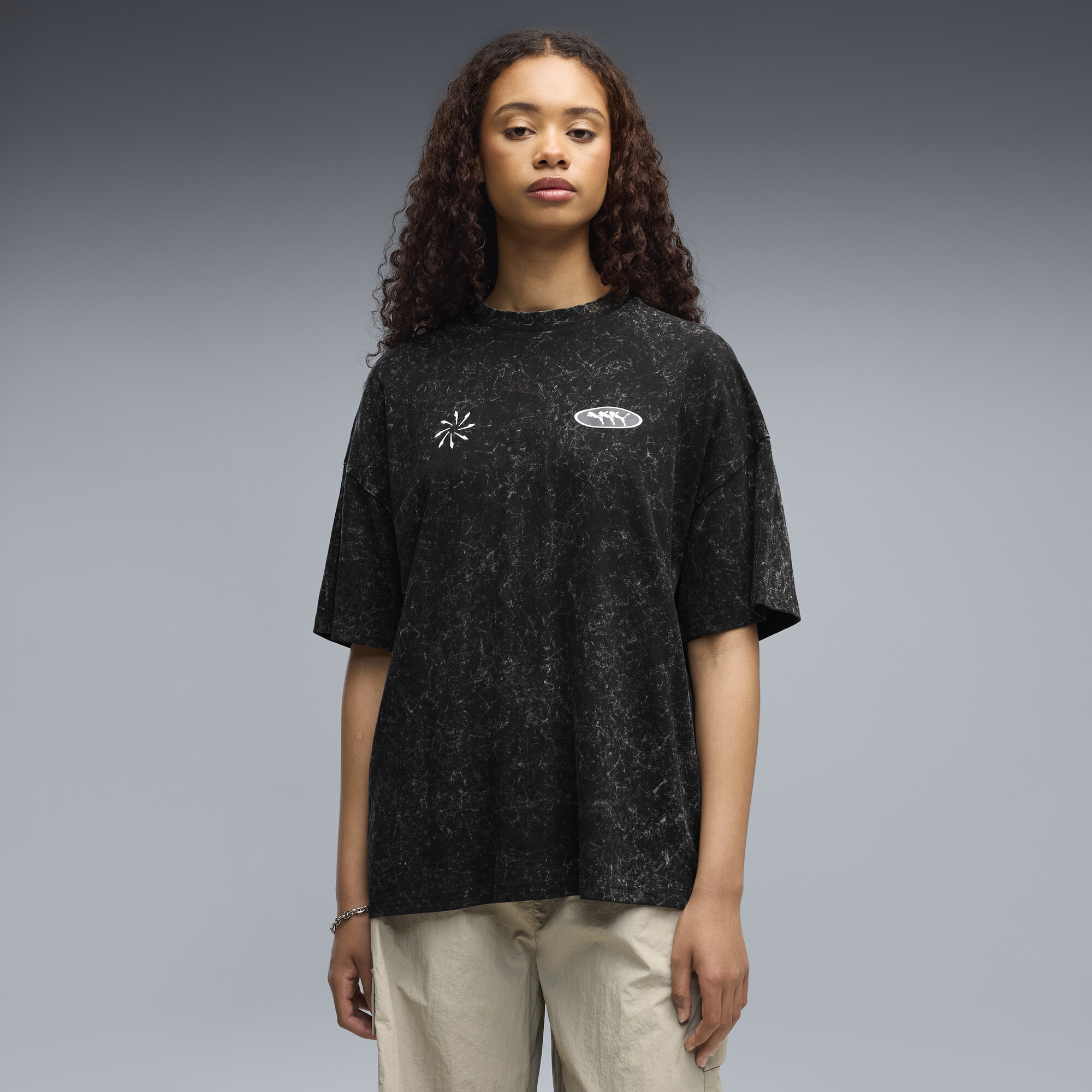 FUTURE.PUMA.ARCHIVE Washed Oversized Graphic T-Shirt Damen, Kleidung, Schwarz, L