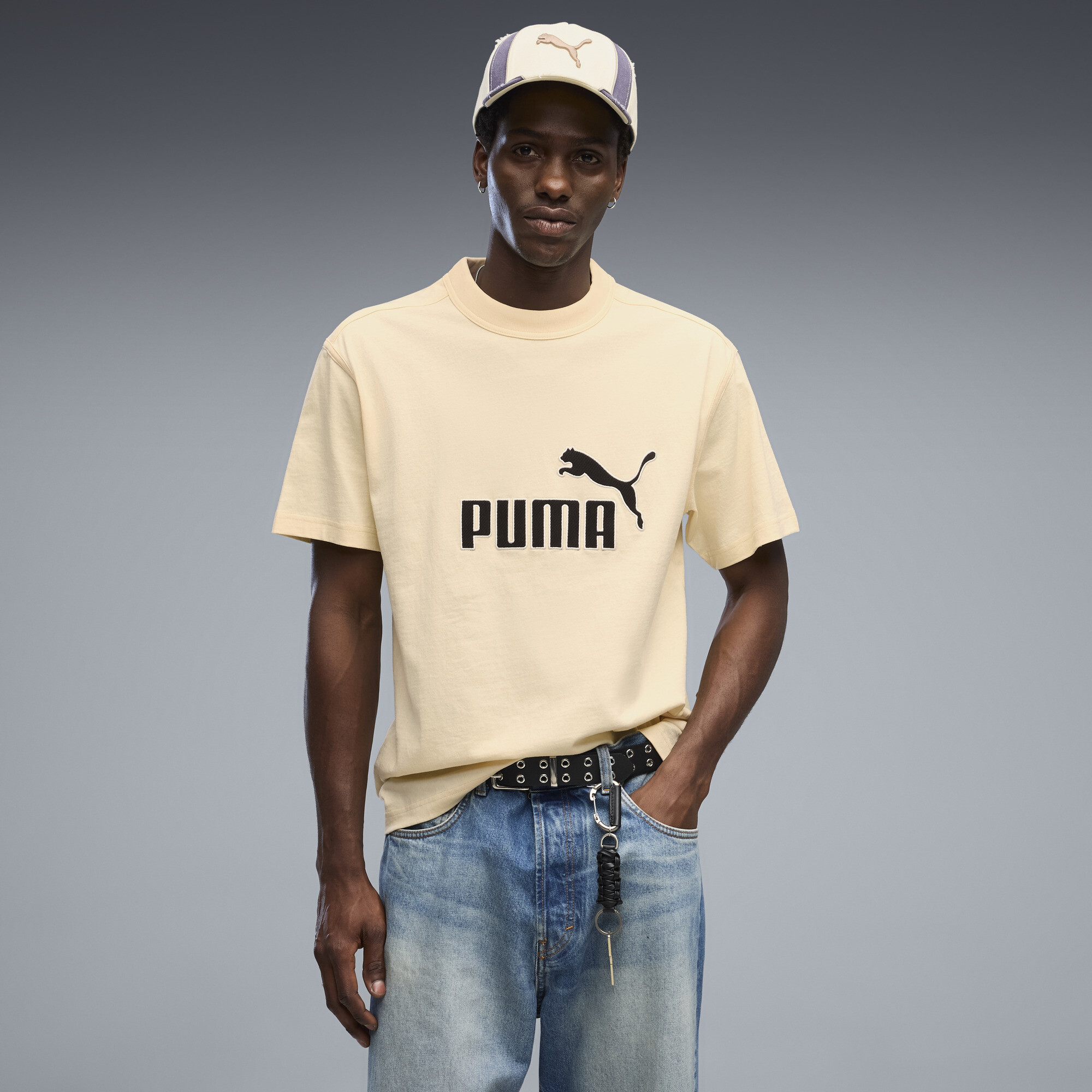 PUMA Essentials Elevated No.1 Relaxed T-Shirt Herren, Accessoires, Gelb, XL