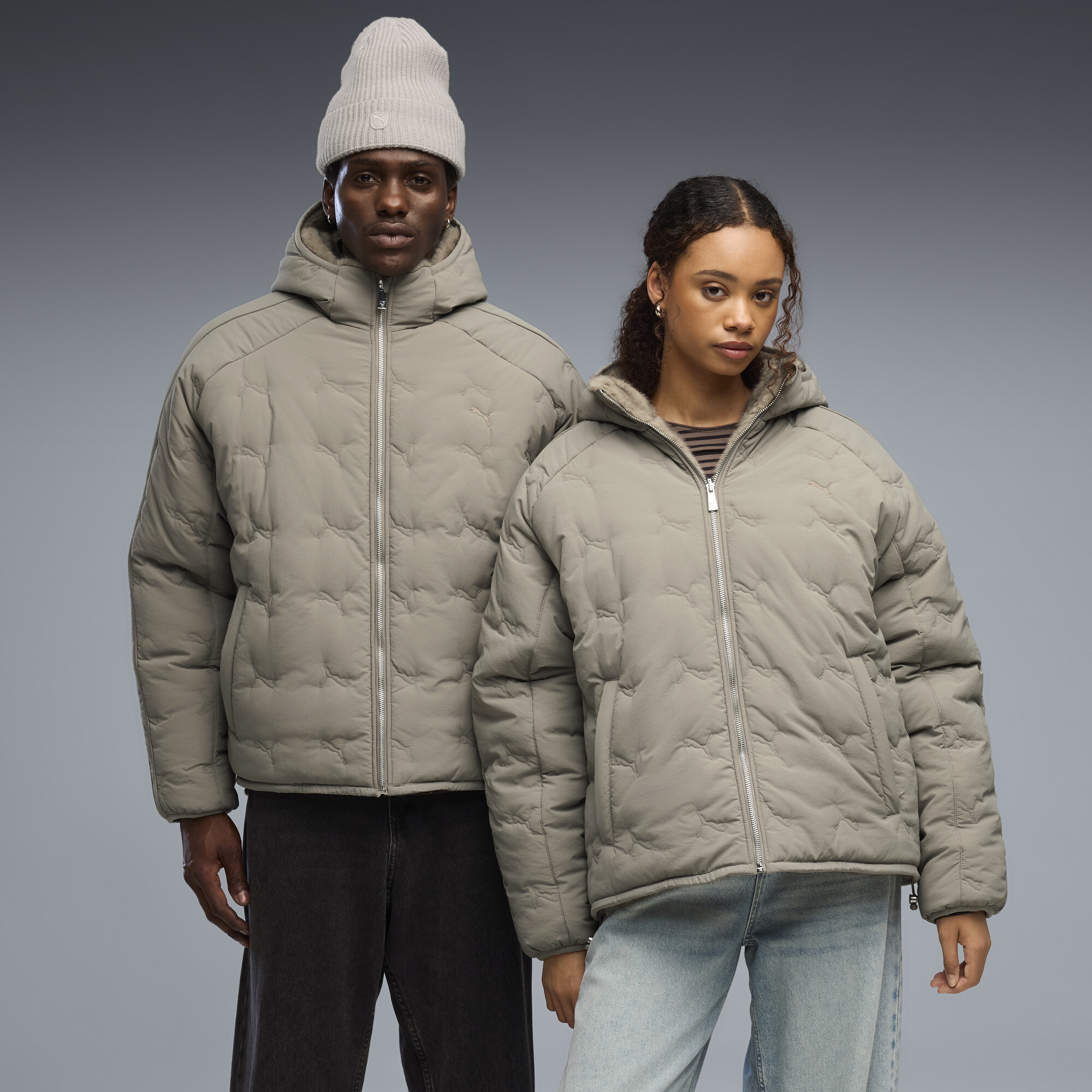 PUMA T7 PrimaLoft® Reversible Insulated Puffer Jacket in Beige, Size S