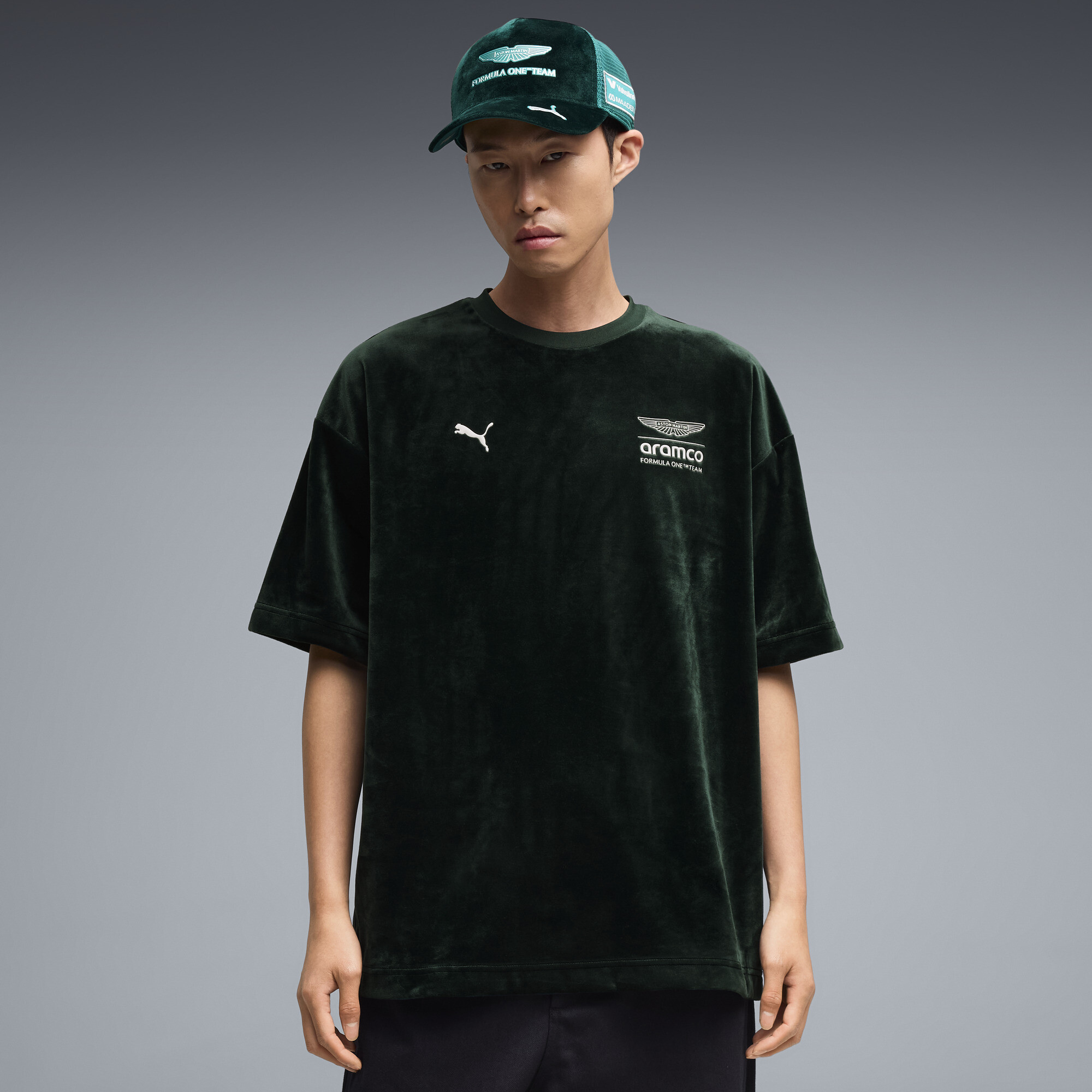PUMA x ASTON MARTIN ARAMCO F1® TEAM Men's Relaxed T-Shirt in Green, Size L