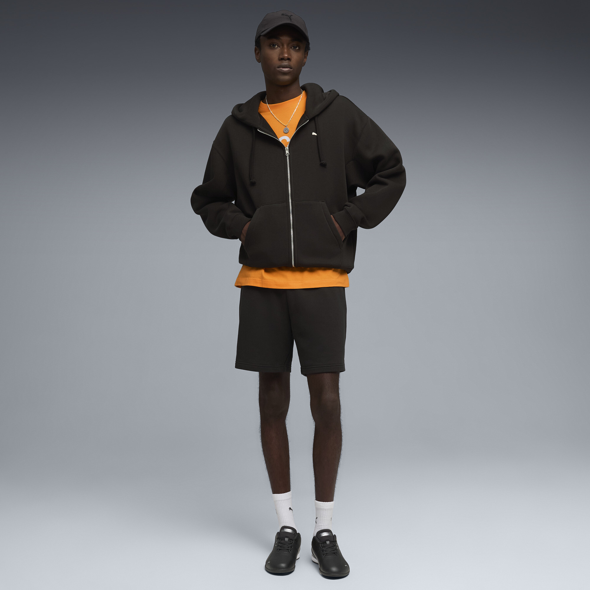 PUMA McLAREN RACING Essentials short voor Heren, Zwart, Maat XL thumbnail 2