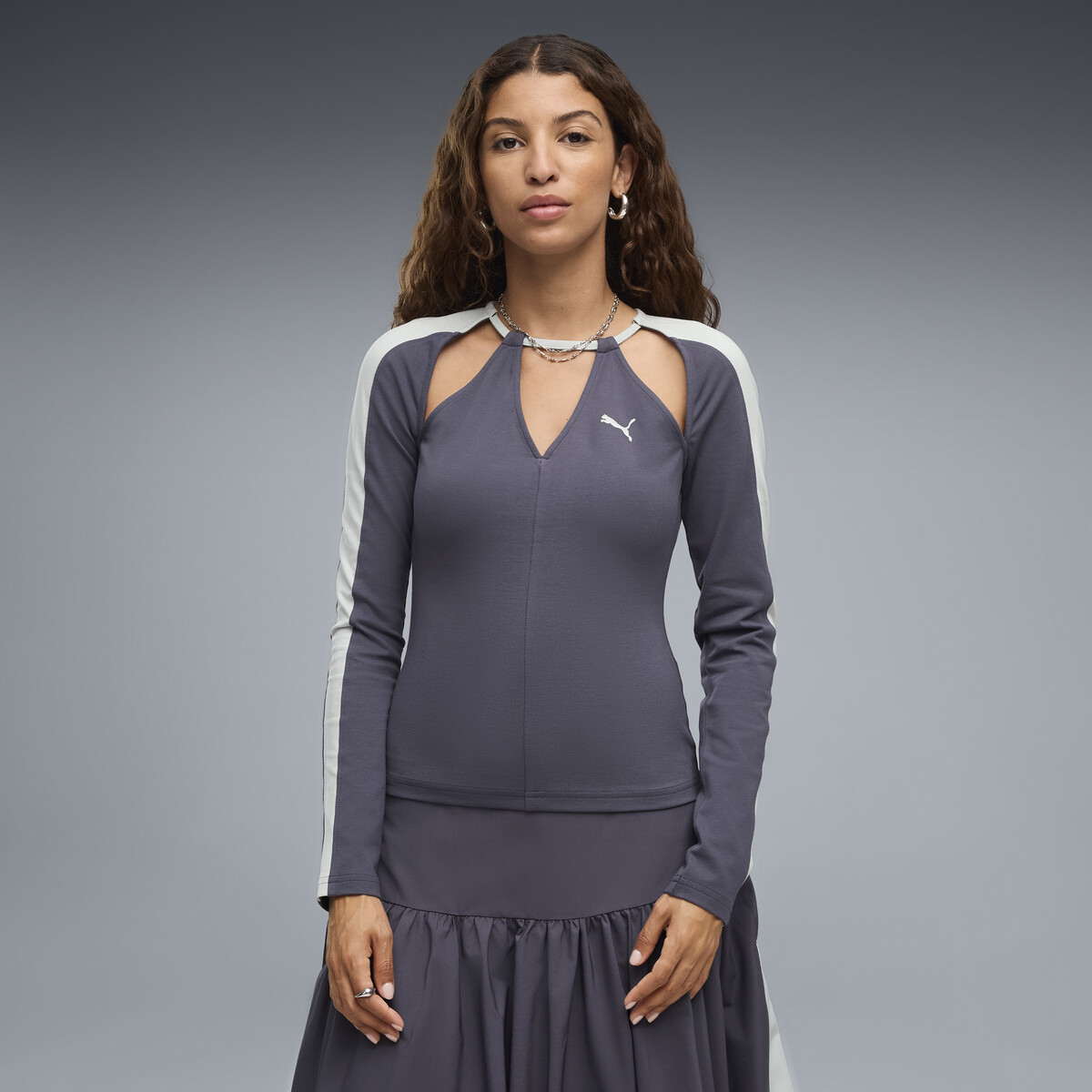 T7 Slim Cut-Outs Long Sleeve T-Shirt Women in Inky Depths/Crème De Mint by PUMA, Small