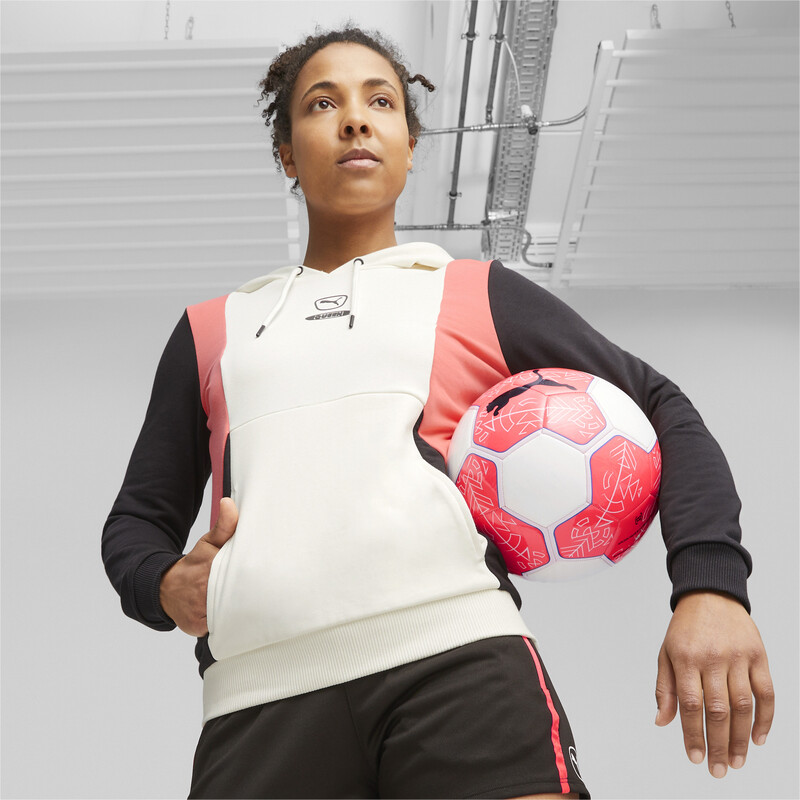

Women's PUMA Queen Football Hoodie