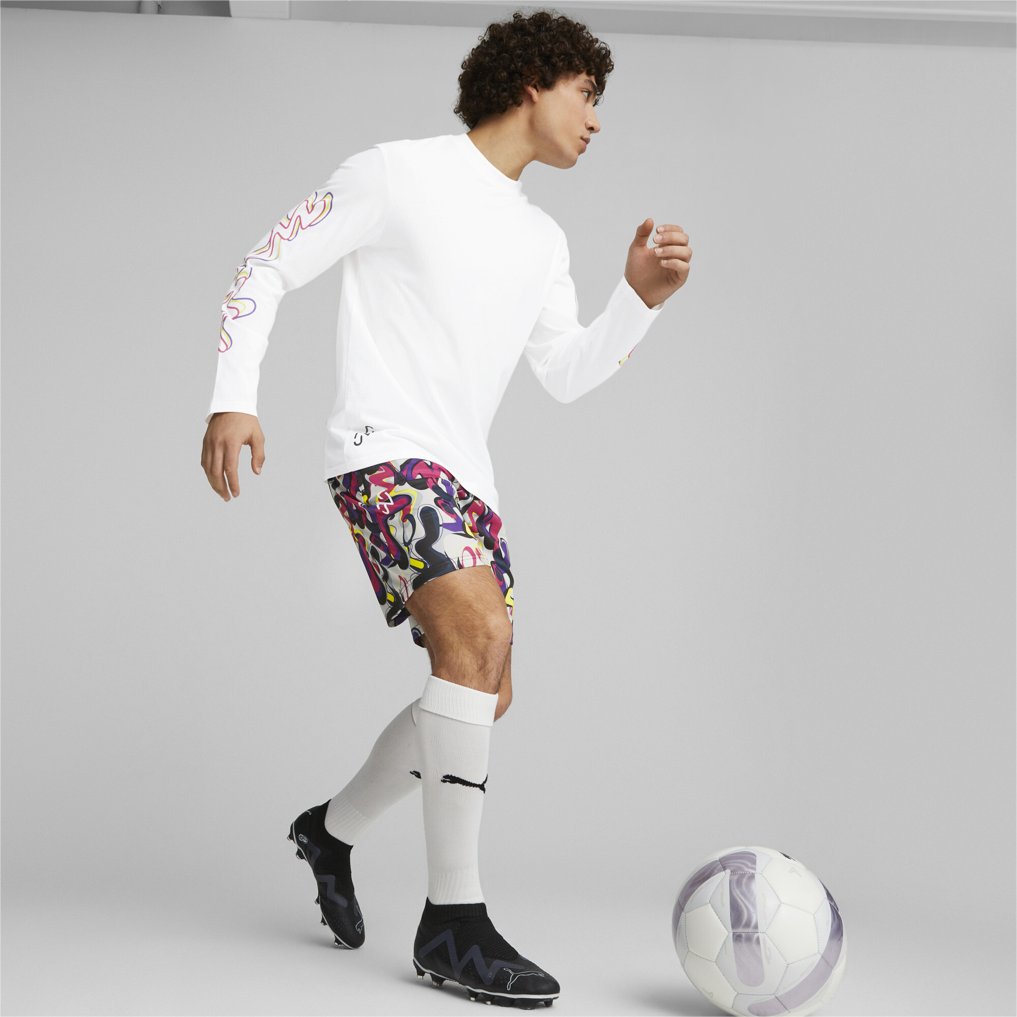 Men's Puma Neymar Jr Creativity Long Sleeve T-Shirt, White, Size 3XL, Clothing