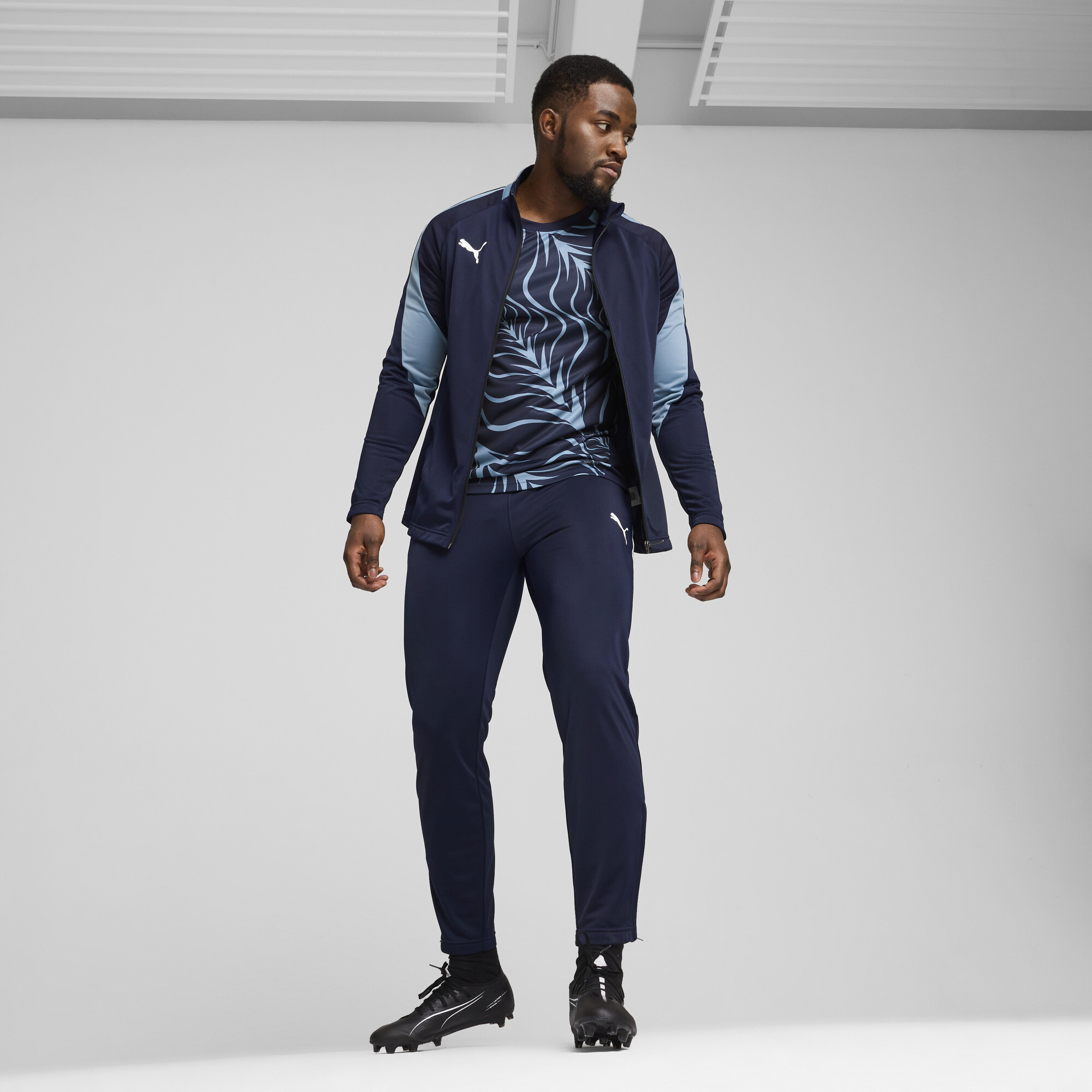 Спортивный костюм individualLIGA Tracksuit Men | Цвет: Синий