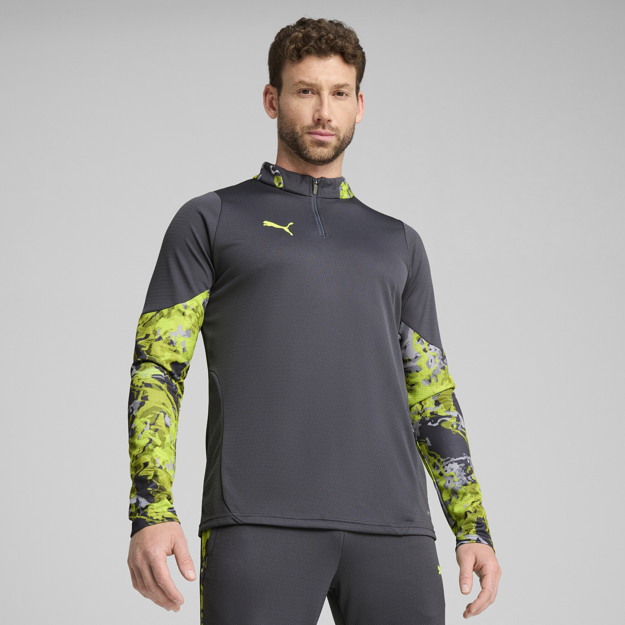 upper field one フーディ minnano IndividualCUP Quarter-Zip Football Top Men | Jackets | PUMA