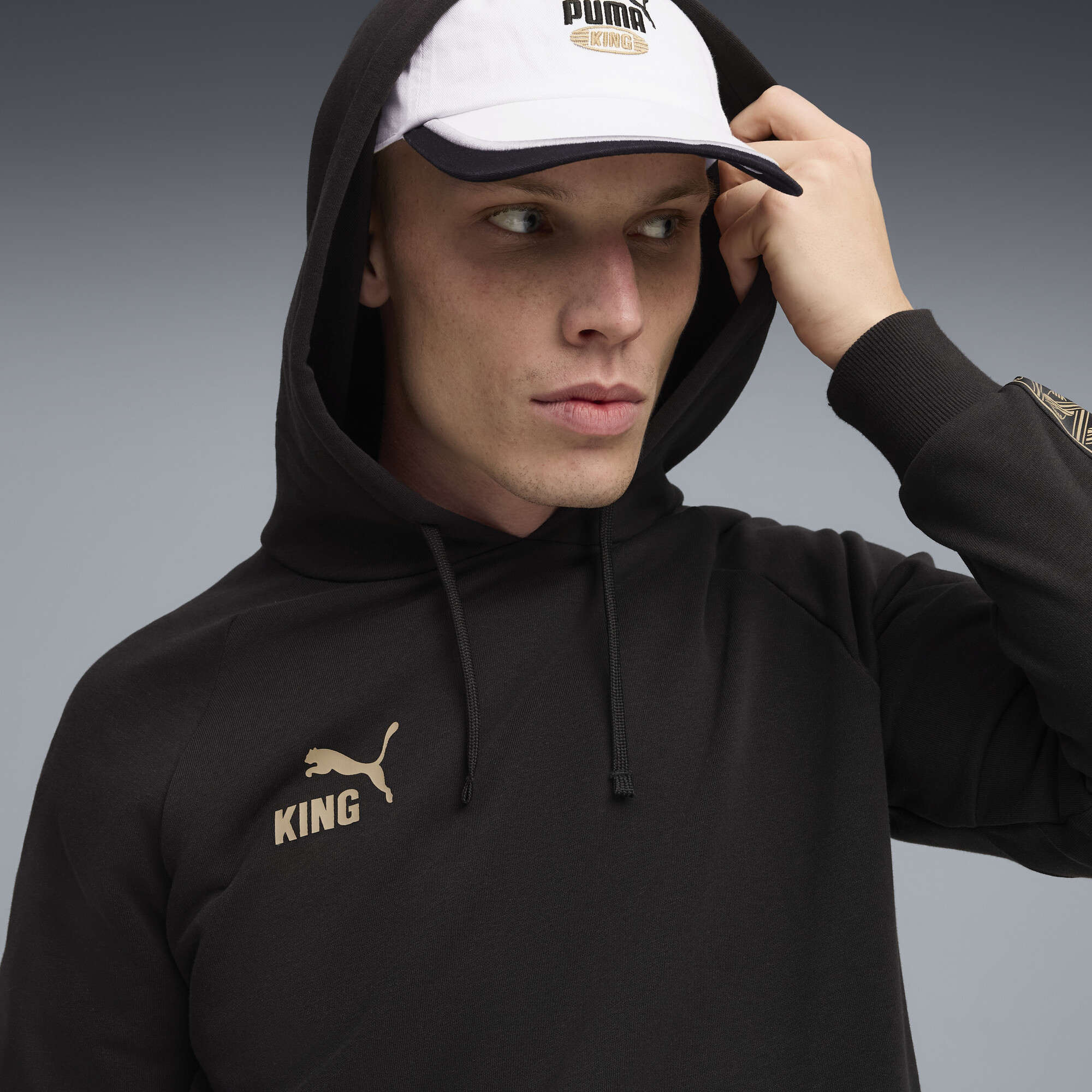 PUMA KING Football hoodie voor Heren, Zwart/Goud, Maat XL thumbnail 5