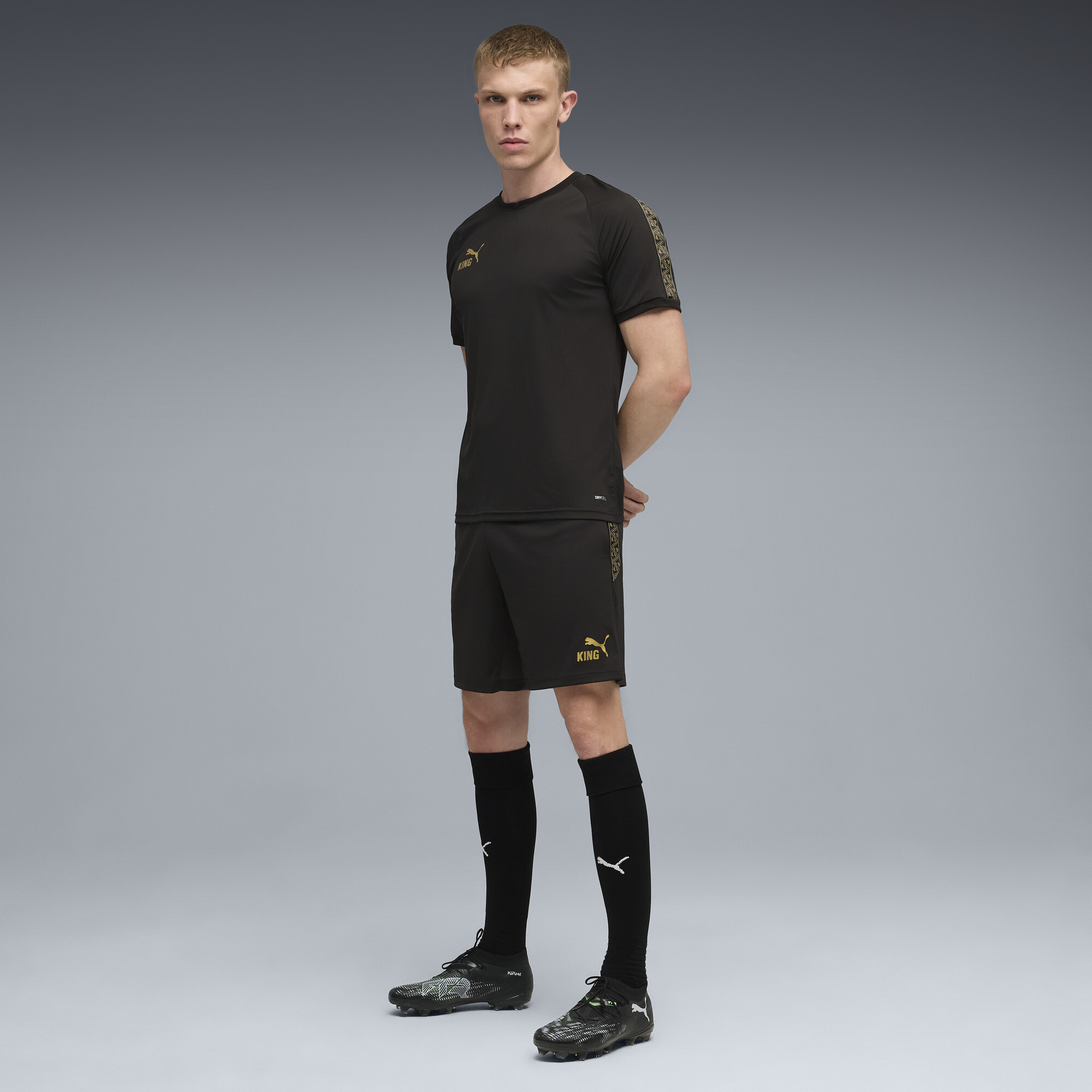 PUMA KINGtouch voetbalshort voor Heren, Zwart/Goud, Maat M thumbnail 4