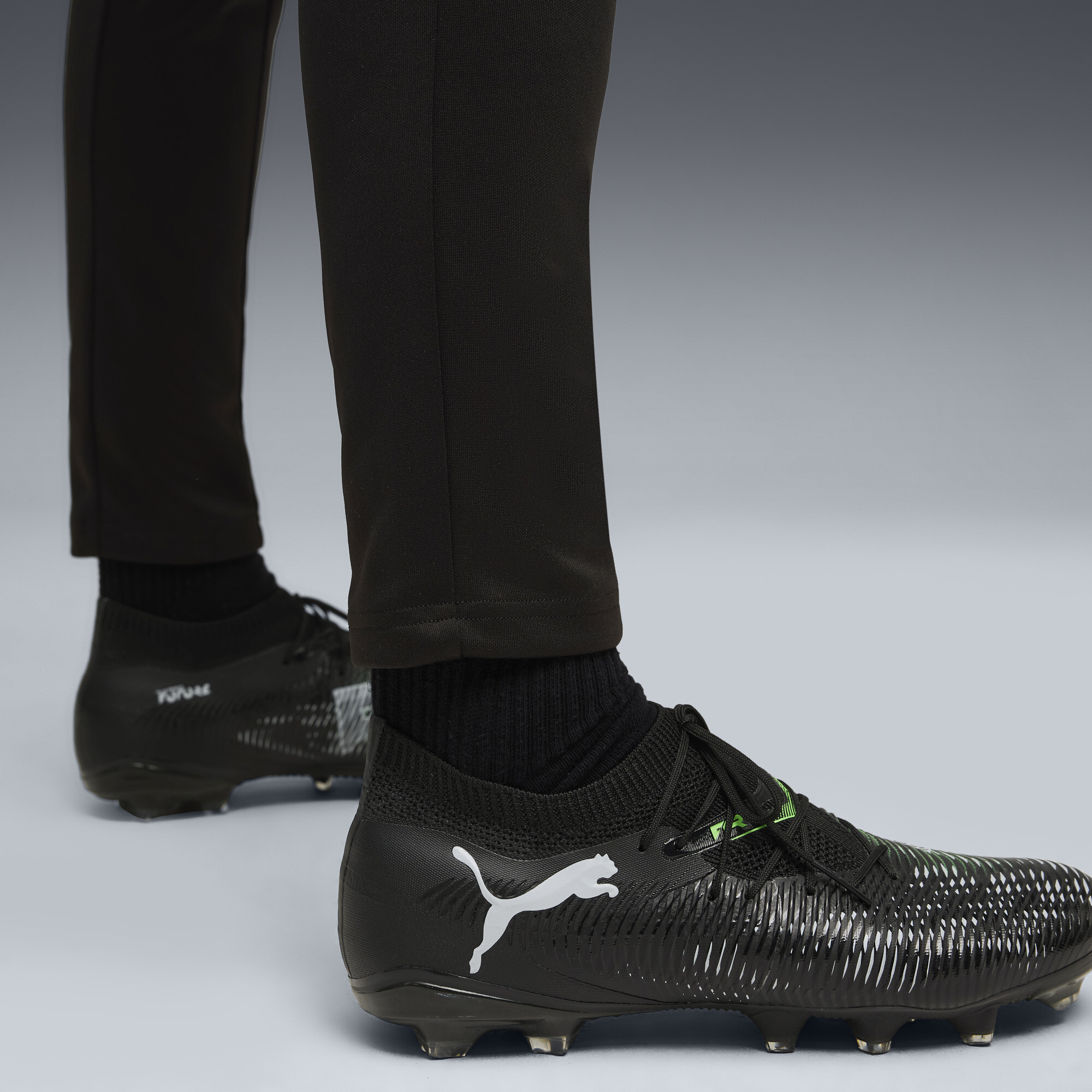 PUMA KINGtouch voetbalbroek voor Heren, Zwart/Goud, Maat XXL thumbnail 5