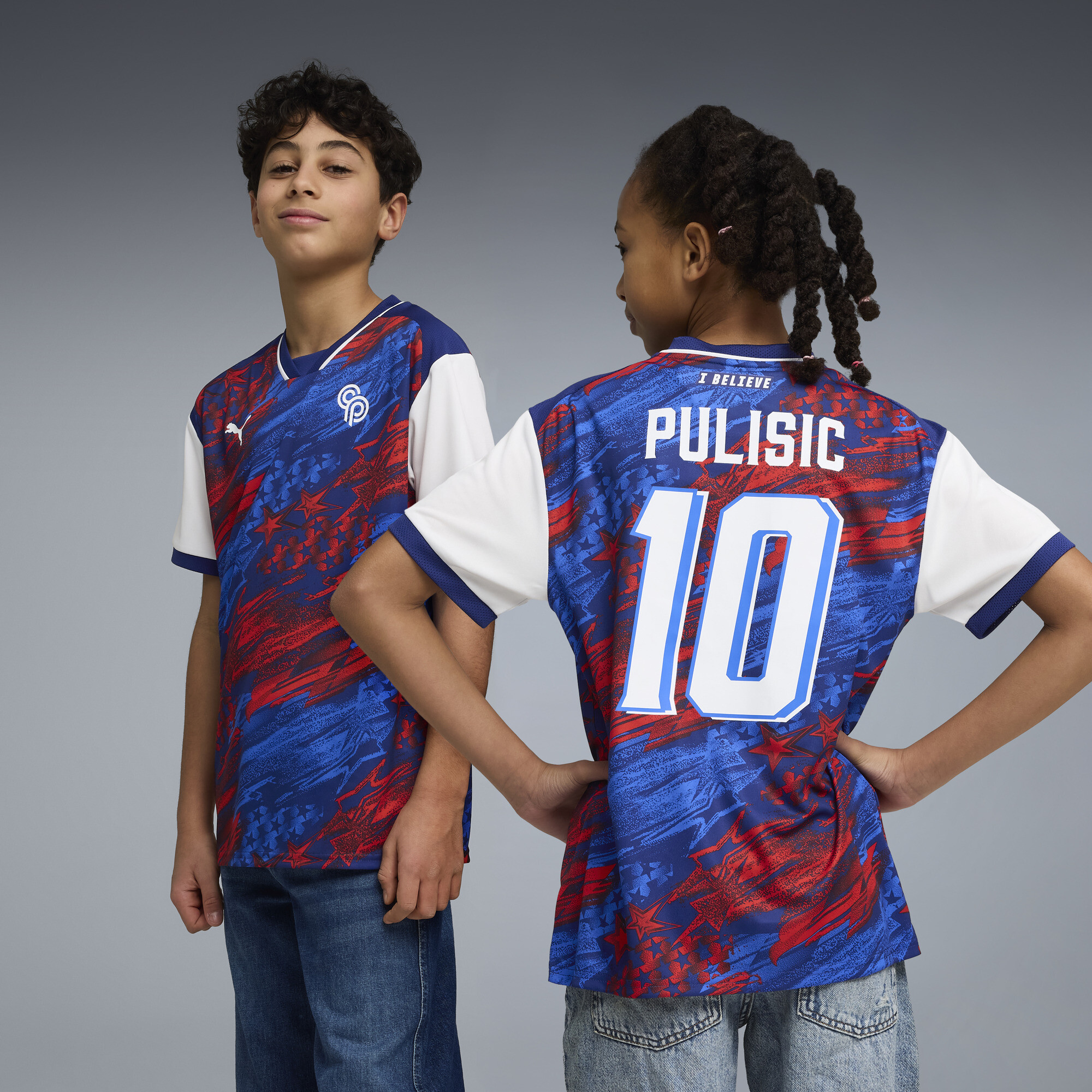 PUMA Christian Pulisic USA Fanwear Big Kids' Soccer Jersey in Blue, Size L