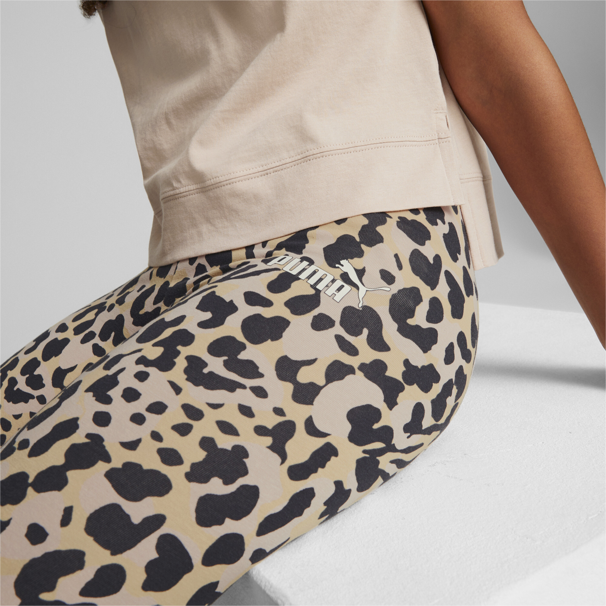 PUMA Alpha Printed Leggings In Pink, Size 13-14 Youth