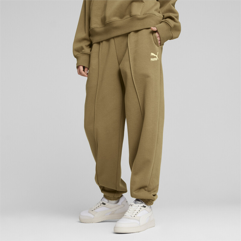

Women's PUMA Classics Relaxed Fit Sweat Pants