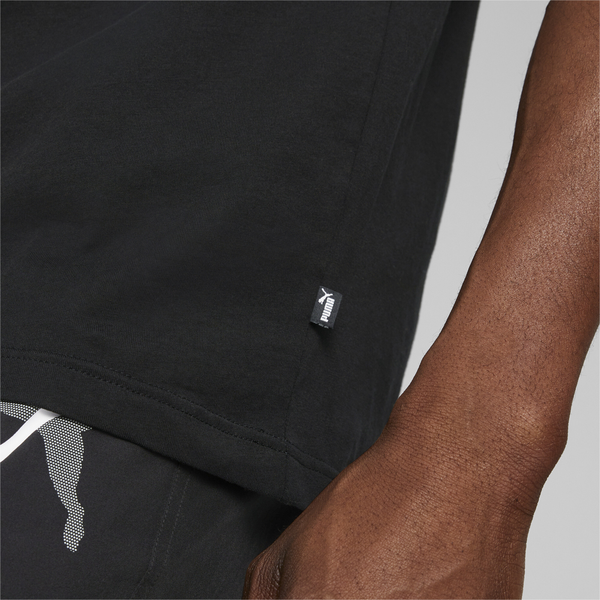 Men's PUMA Essentials+ Logo Power T-Shirt Men In Black, Size XS