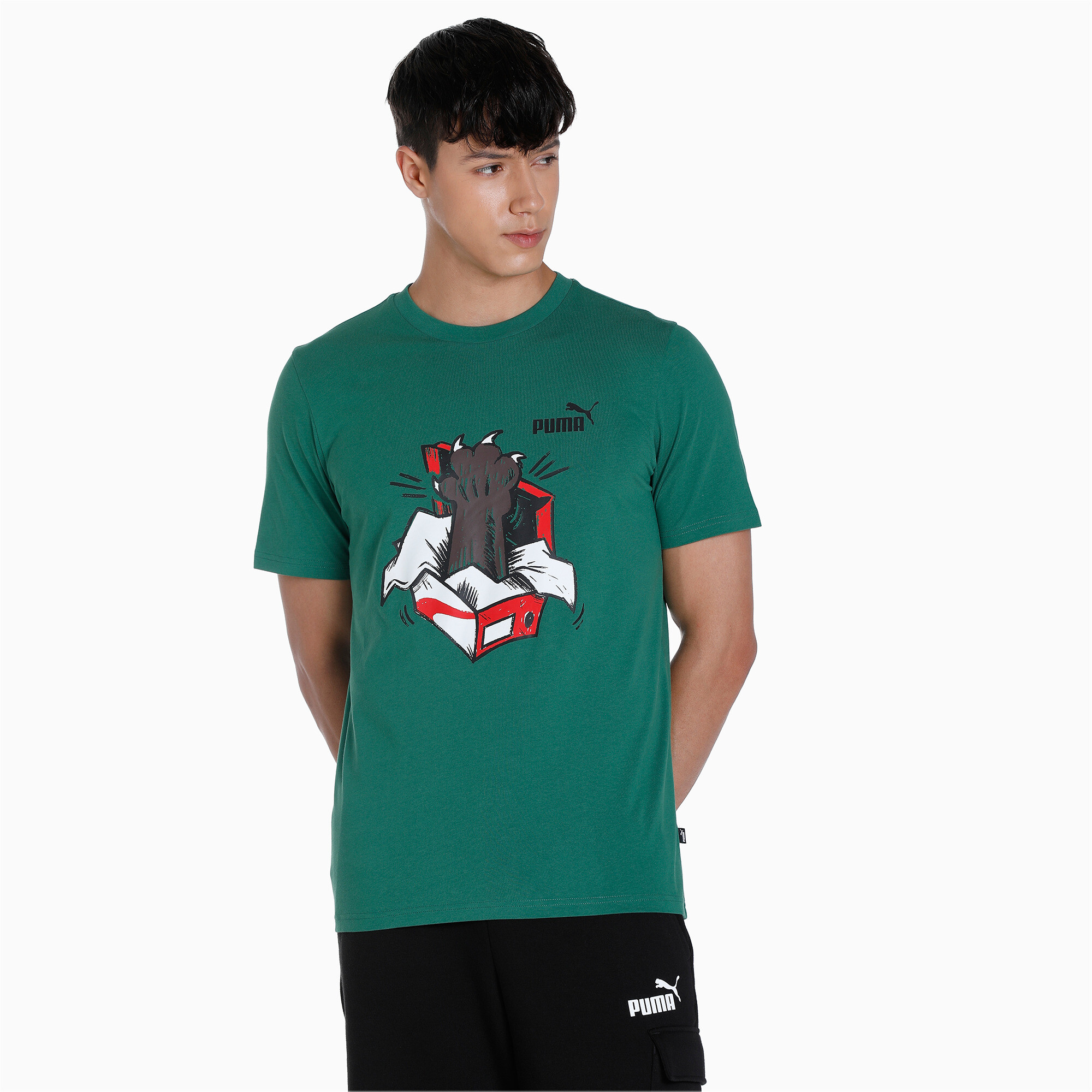 Men's PUMA GRAPHICS Sneaker T-Shirt Men In Green, Size Small