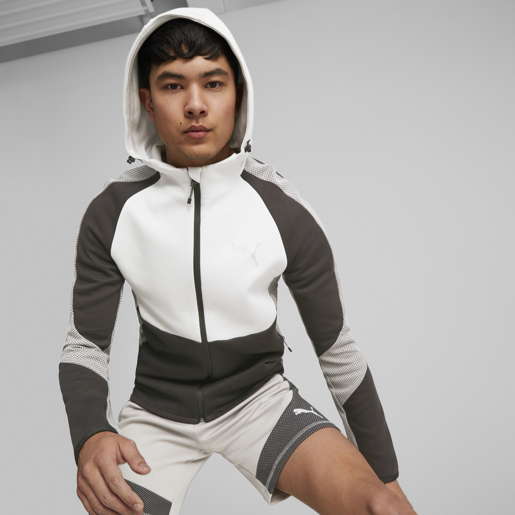 EVOSTRIPE Full-Zip Men's Hoodie Men | Crews & Hoodies | PUMA