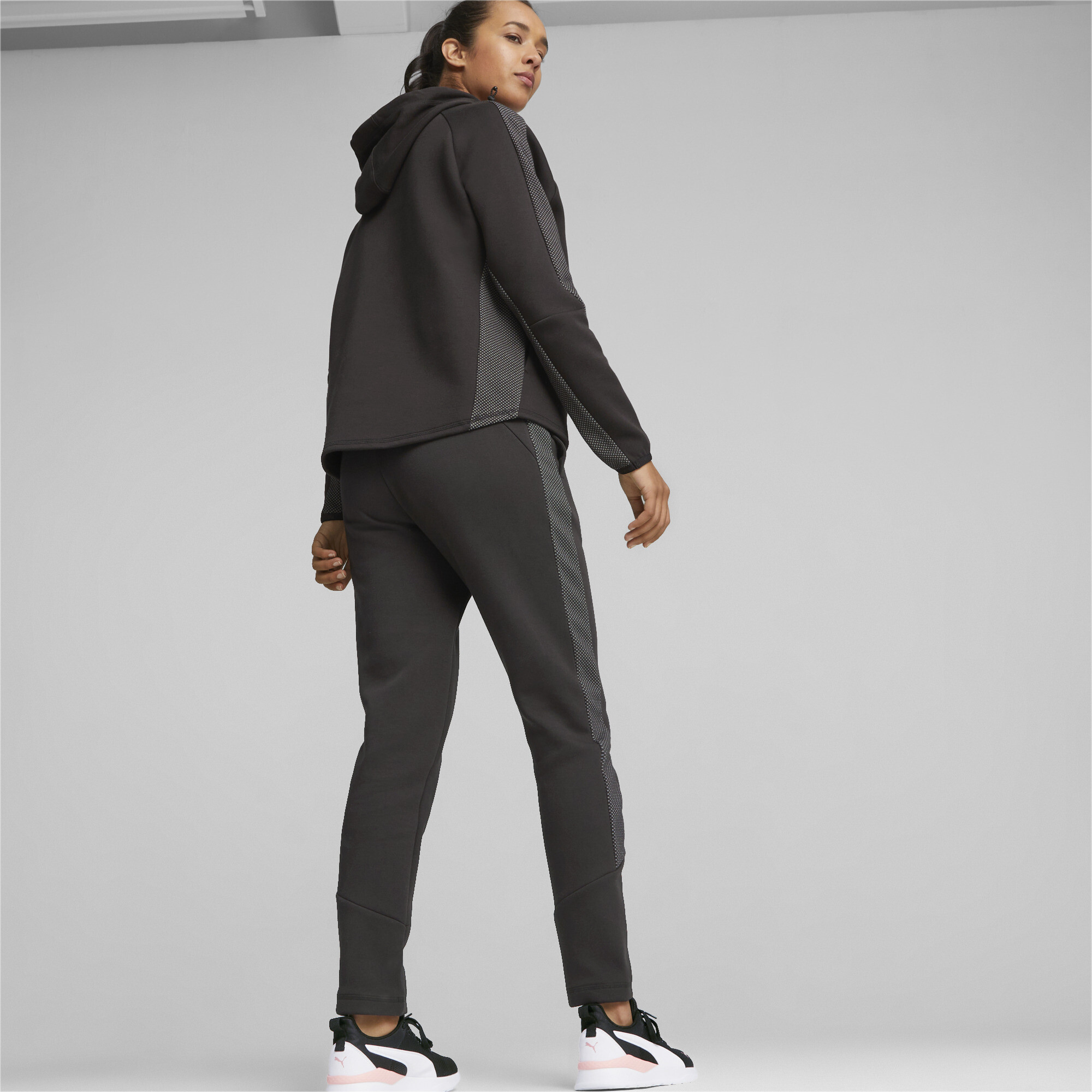 Women's Puma Evostripe's High-Waist Pants, Black, Size M, Clothing