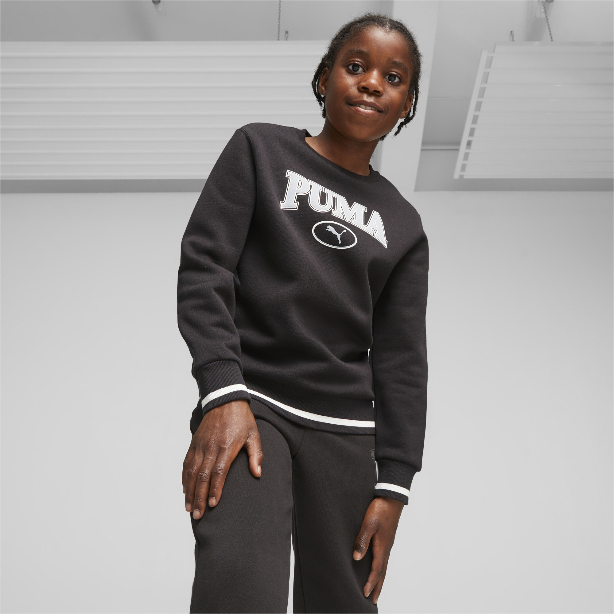 Puma sweatpants hot sale outfit