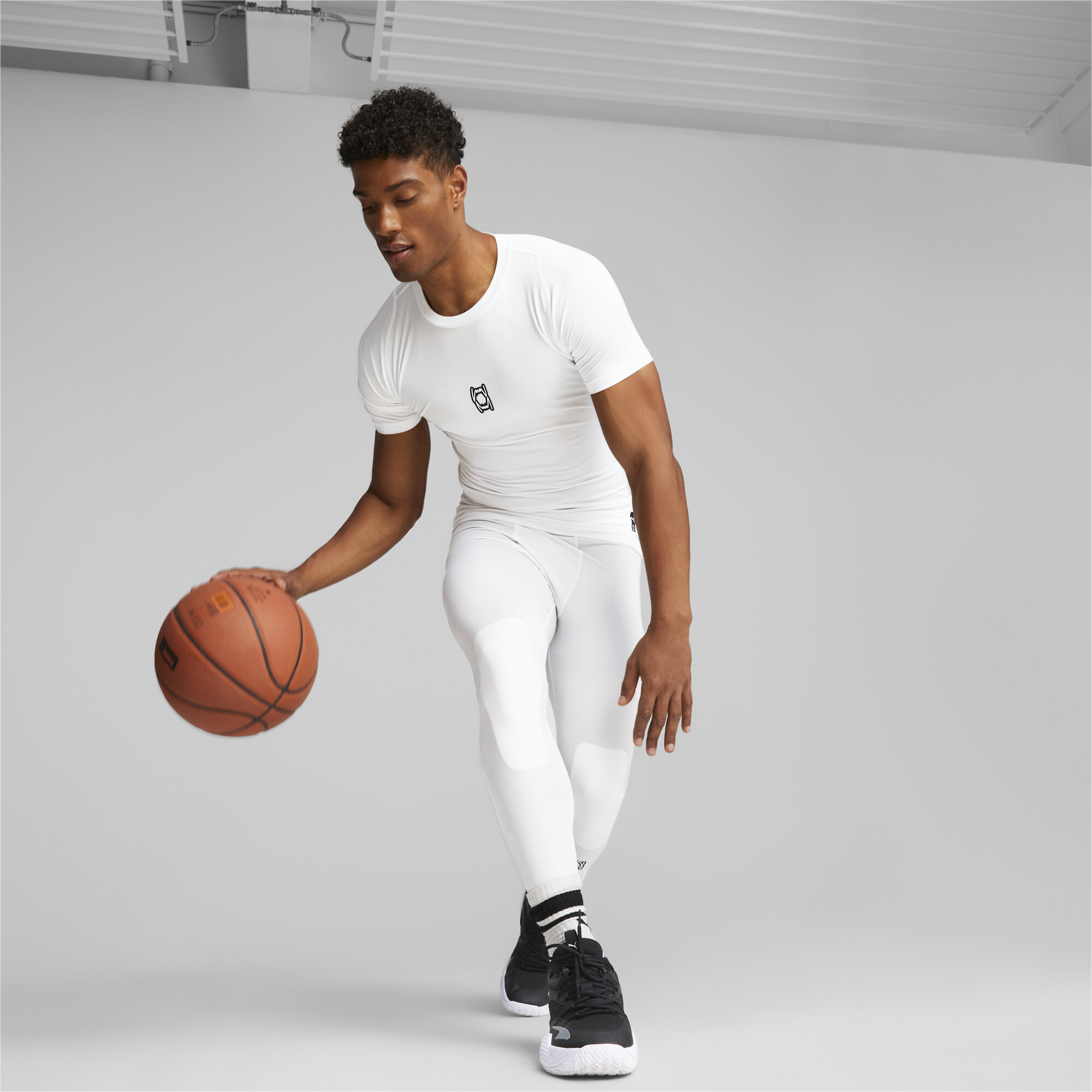 PUMA Hoops Team basketbal T-shirt voor Heren, Wit, Maat L thumbnail 5