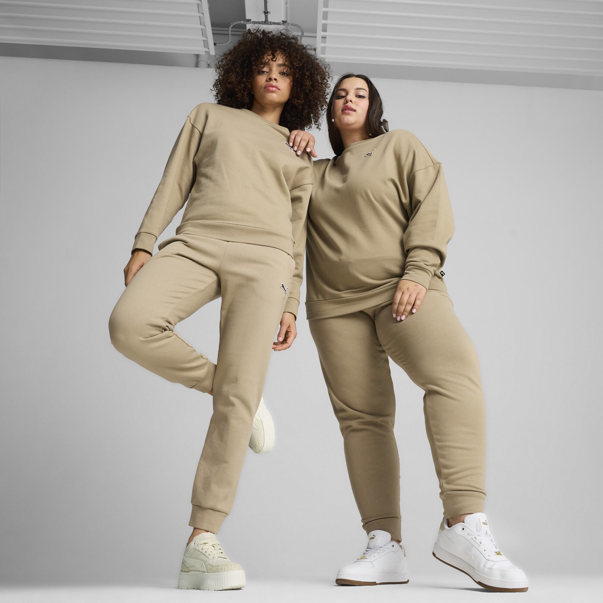 Puma Better Essentials Jogginghose Damen | Mit Plain | Oak Branch | Größe: XXS