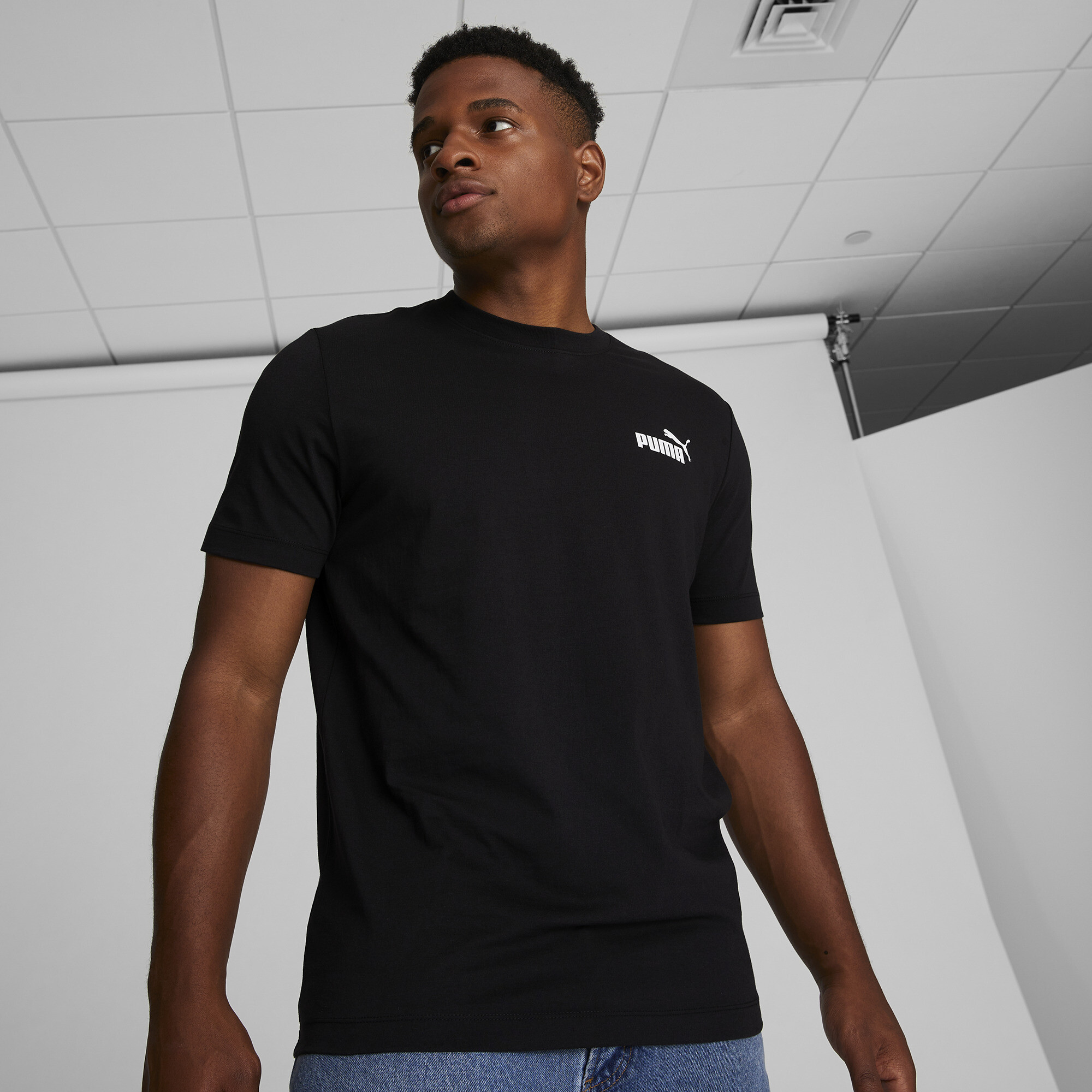 PUMA Essentials No. 1 Logo Men's T-Shirt in Black, Size S