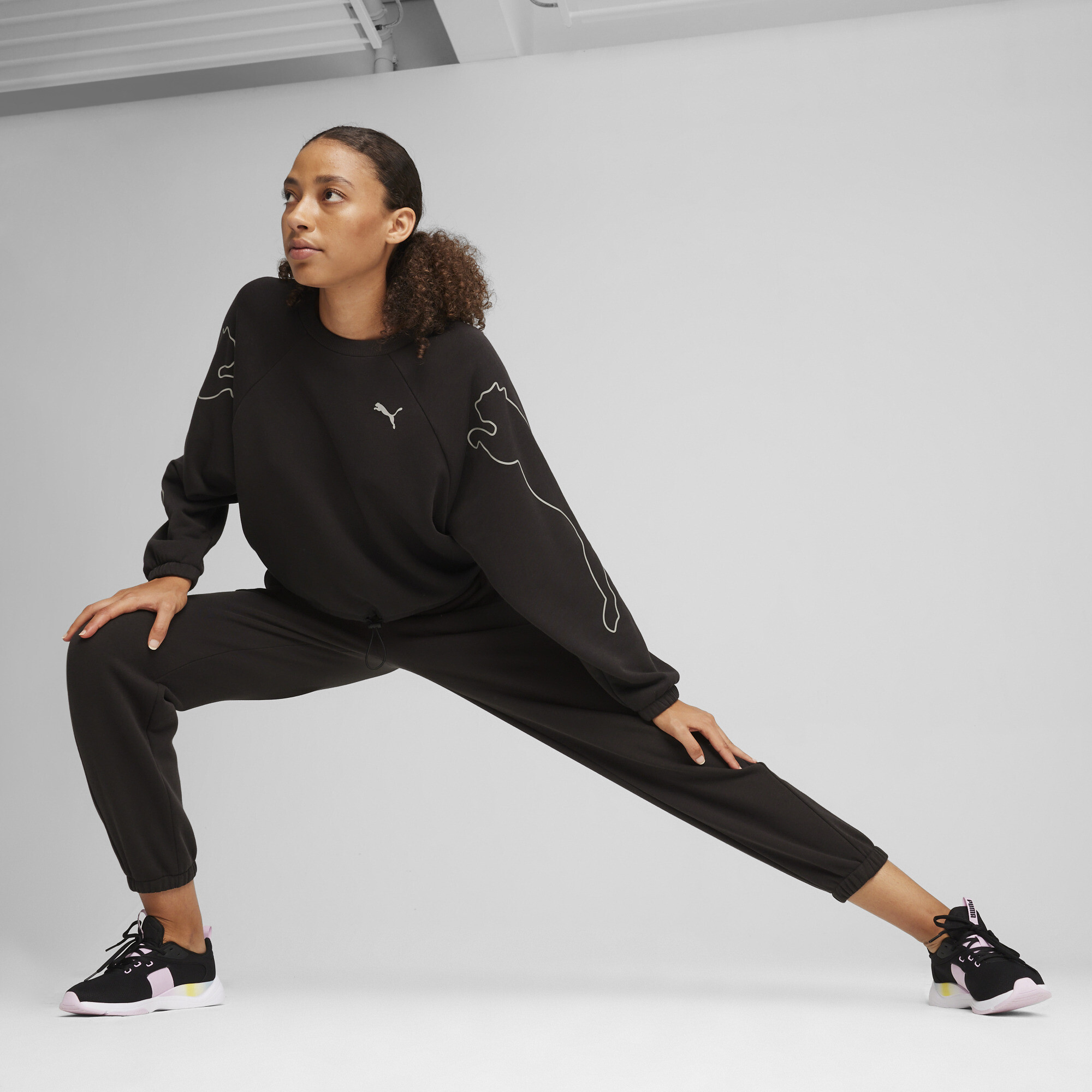 Women's PUMA MOTION Sweatshirt In Black, Size XS, Cotton